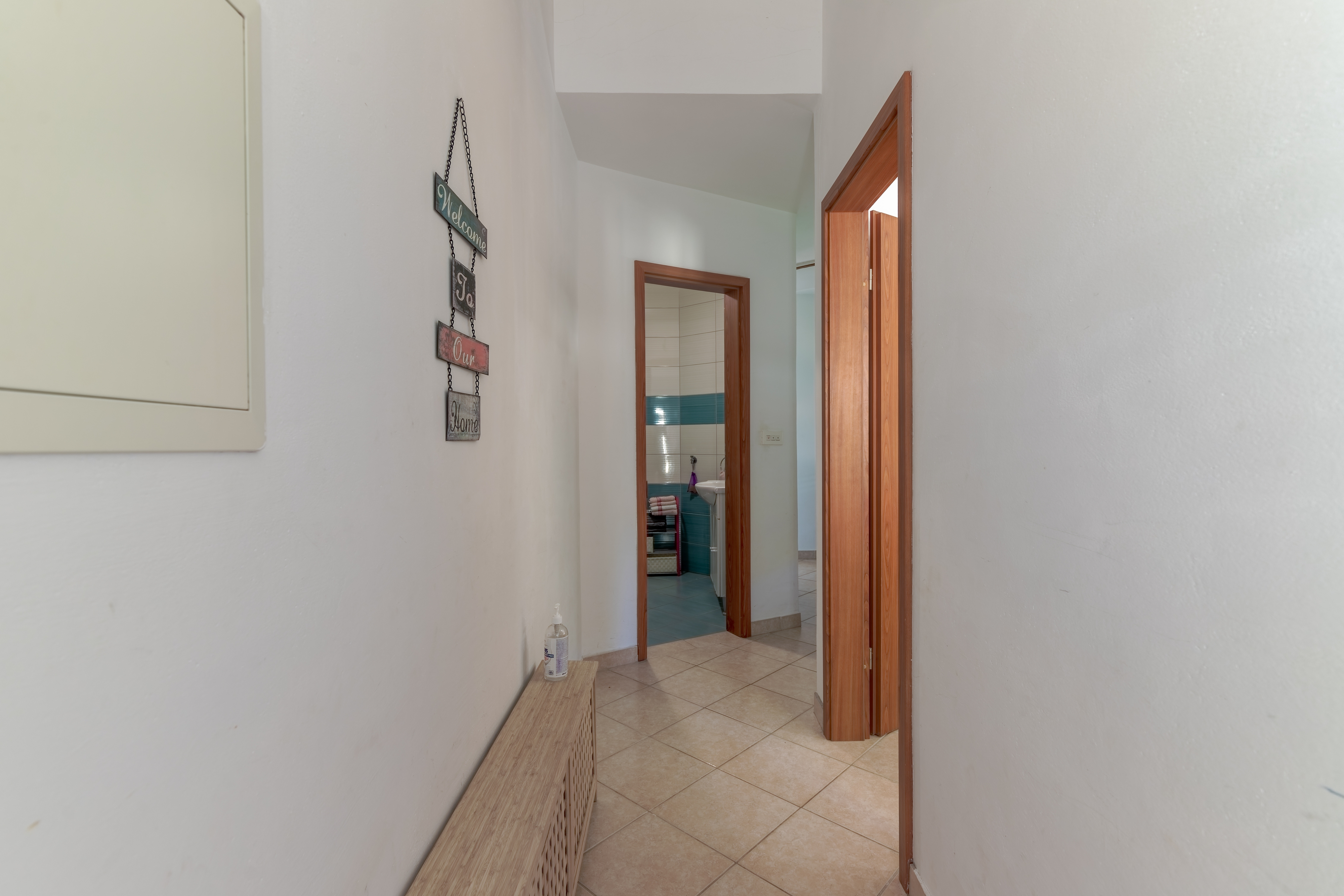 Two bedroom apartment near beach Cove Torac, Hvar  A-b