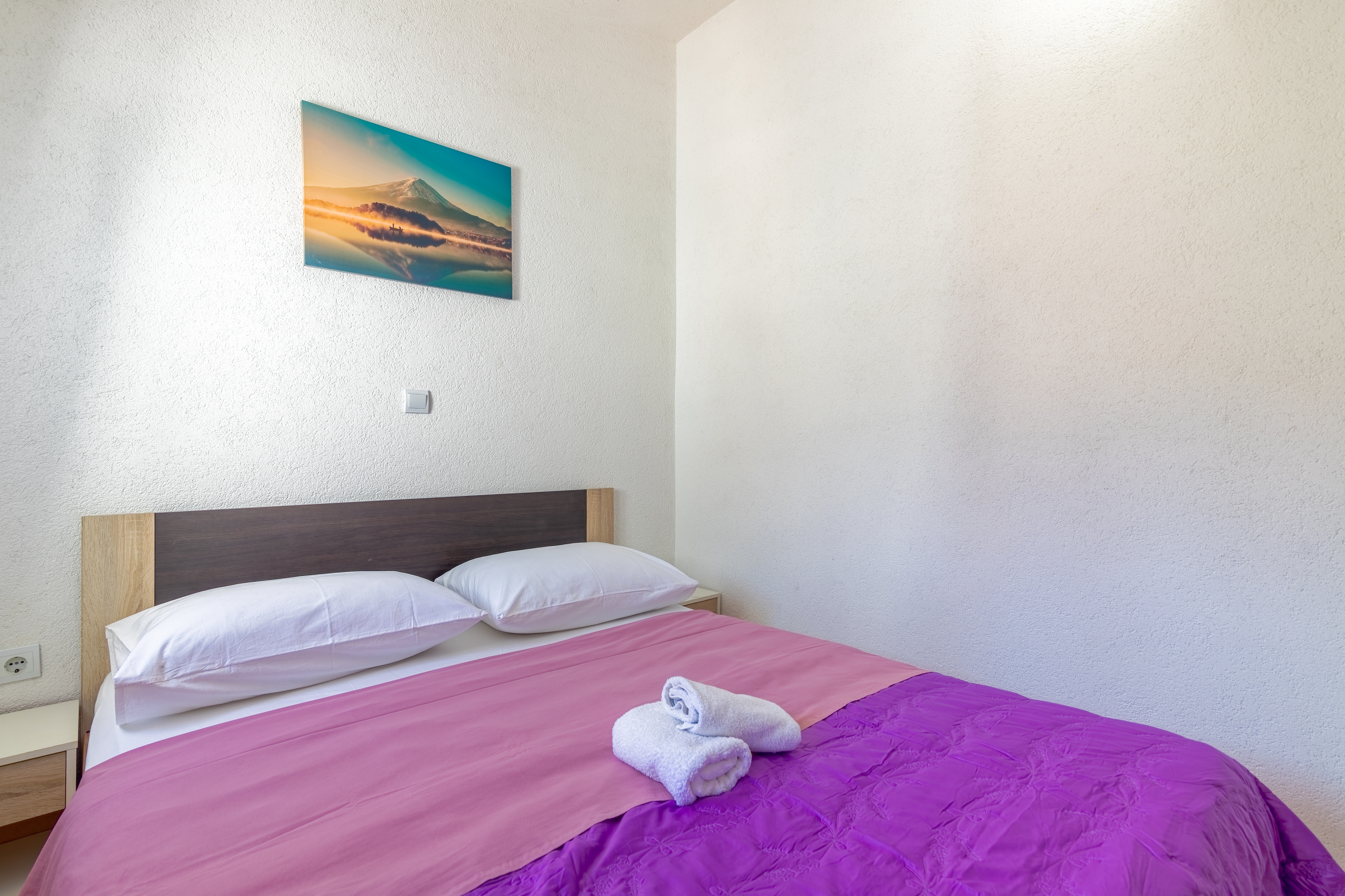 Two bedroom apartment near beach Cove Torac, Hvar  A-c