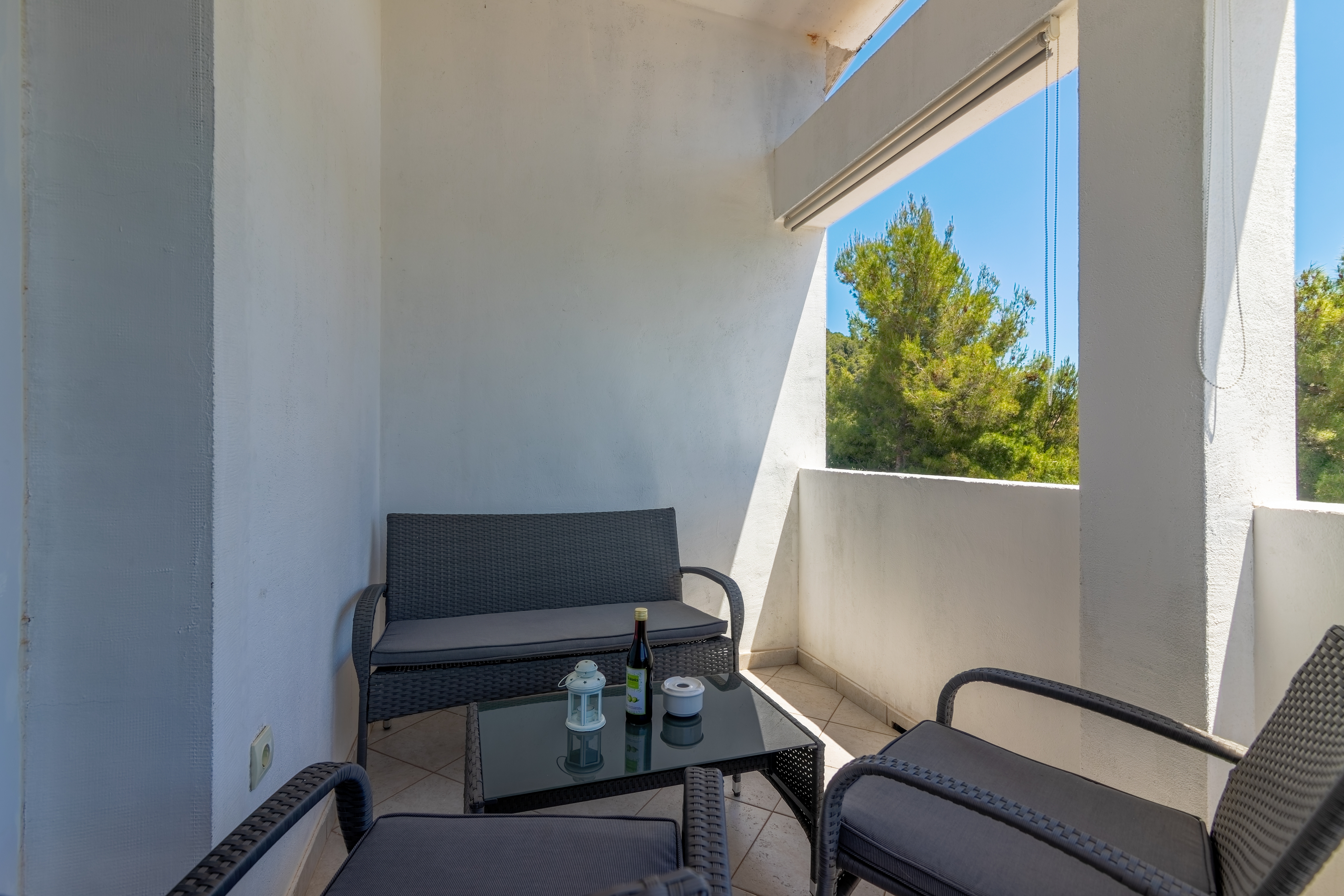 Two bedroom apartment near beach Cove Torac, Hvar  A-c