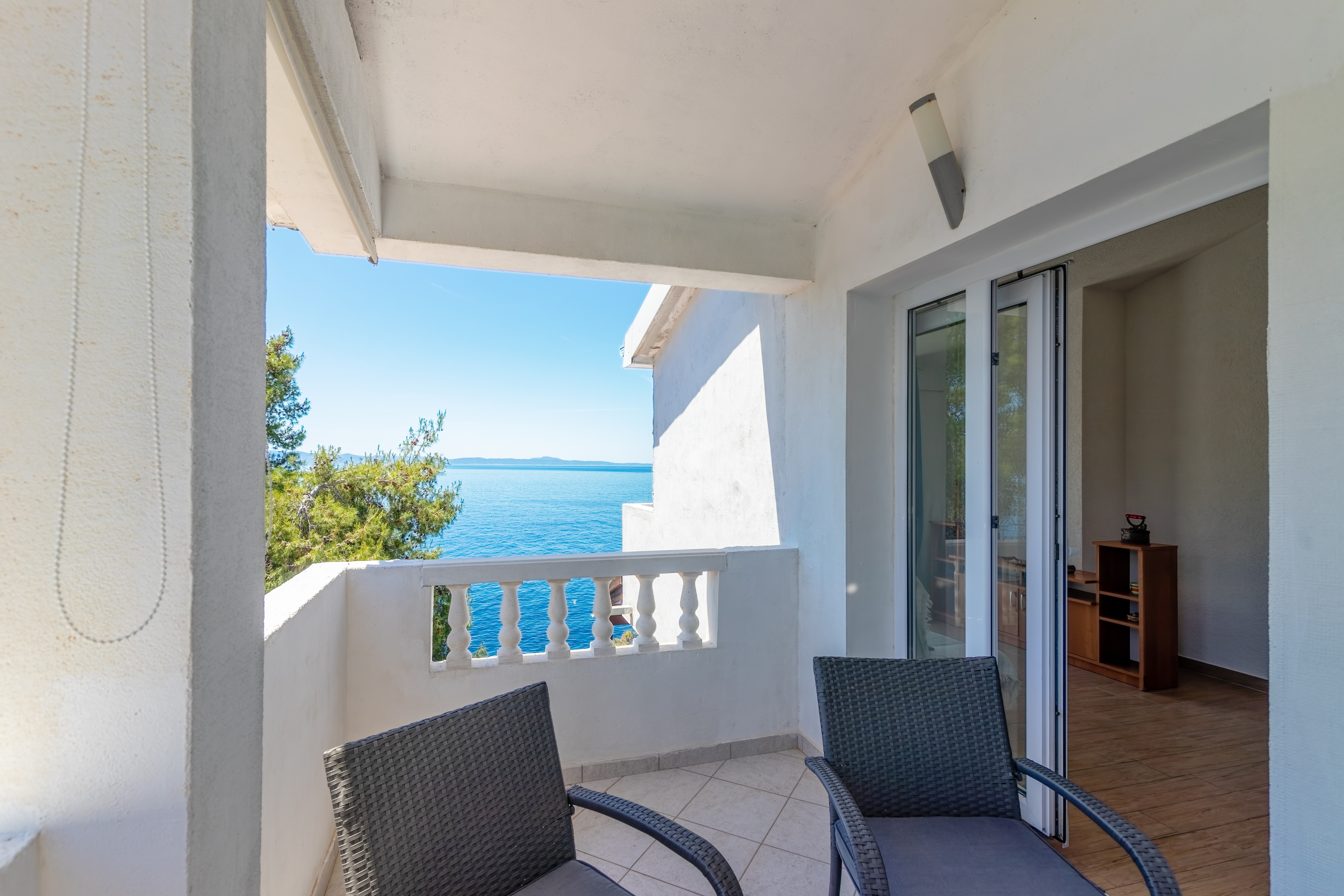Two bedroom apartment near beach Cove Torac, Hvar  A-c