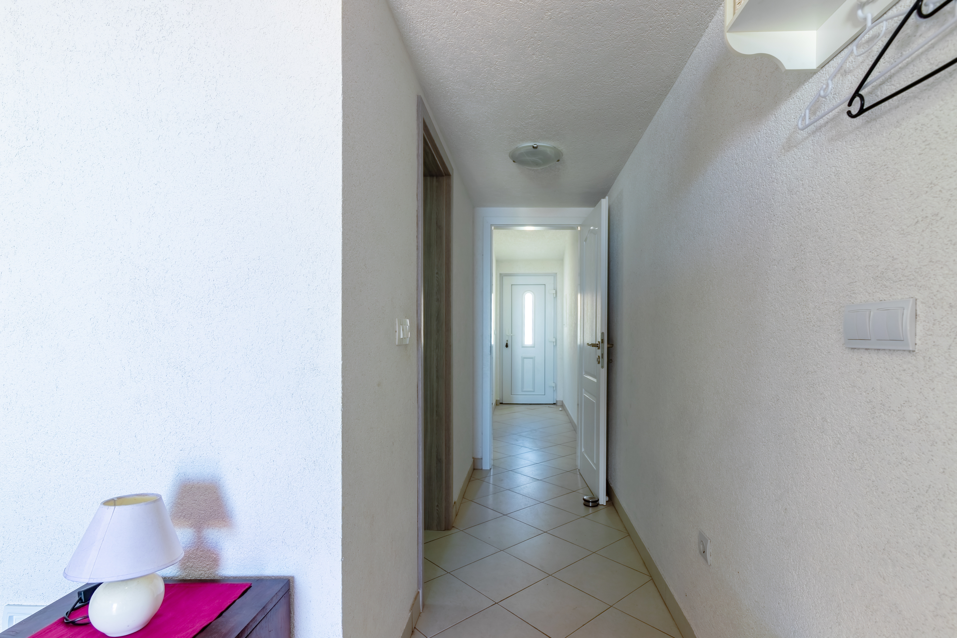 One bedroom apartment near beach Cove Torac, Hvar  A-d