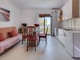 Obývací pokoj Kožino, Obývací pokoj v ubytování typu apartment, s klimatizací, domácí mazlíčci povoleni a WiFi.