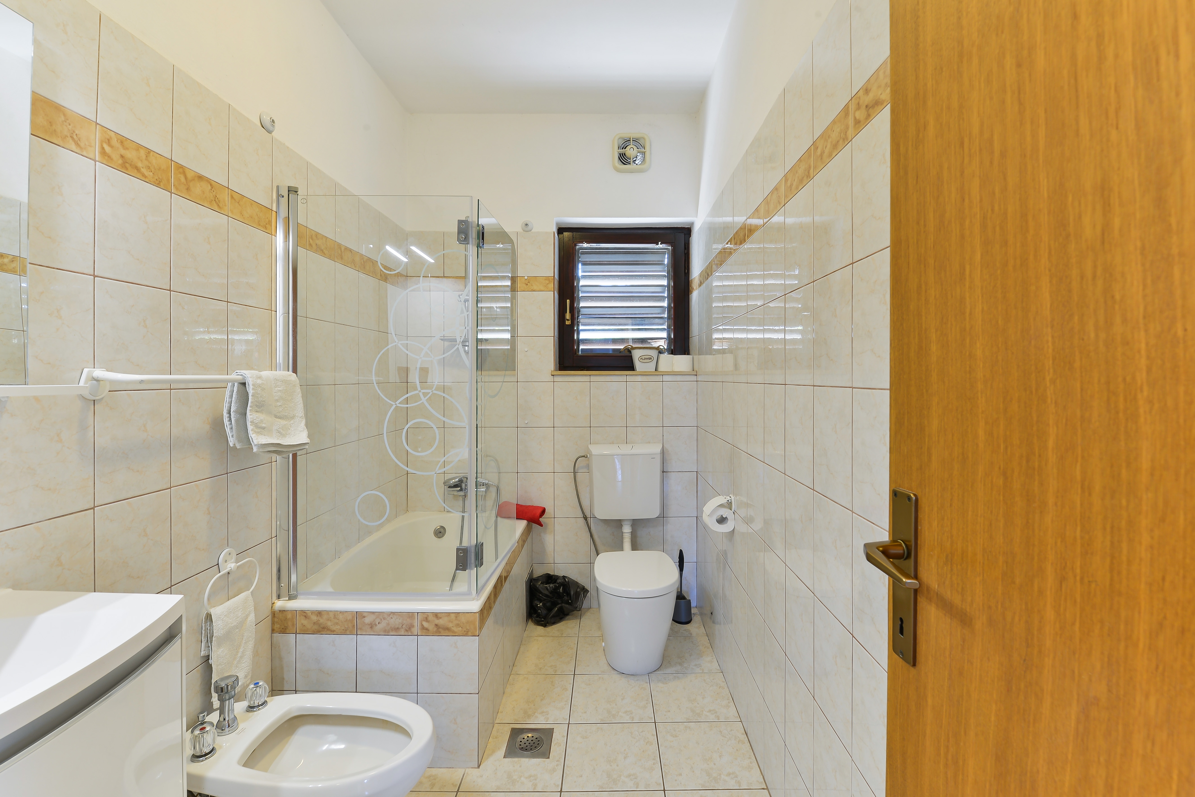 Two bedroom apartment with terrace Privlaka, Zadar  A-c