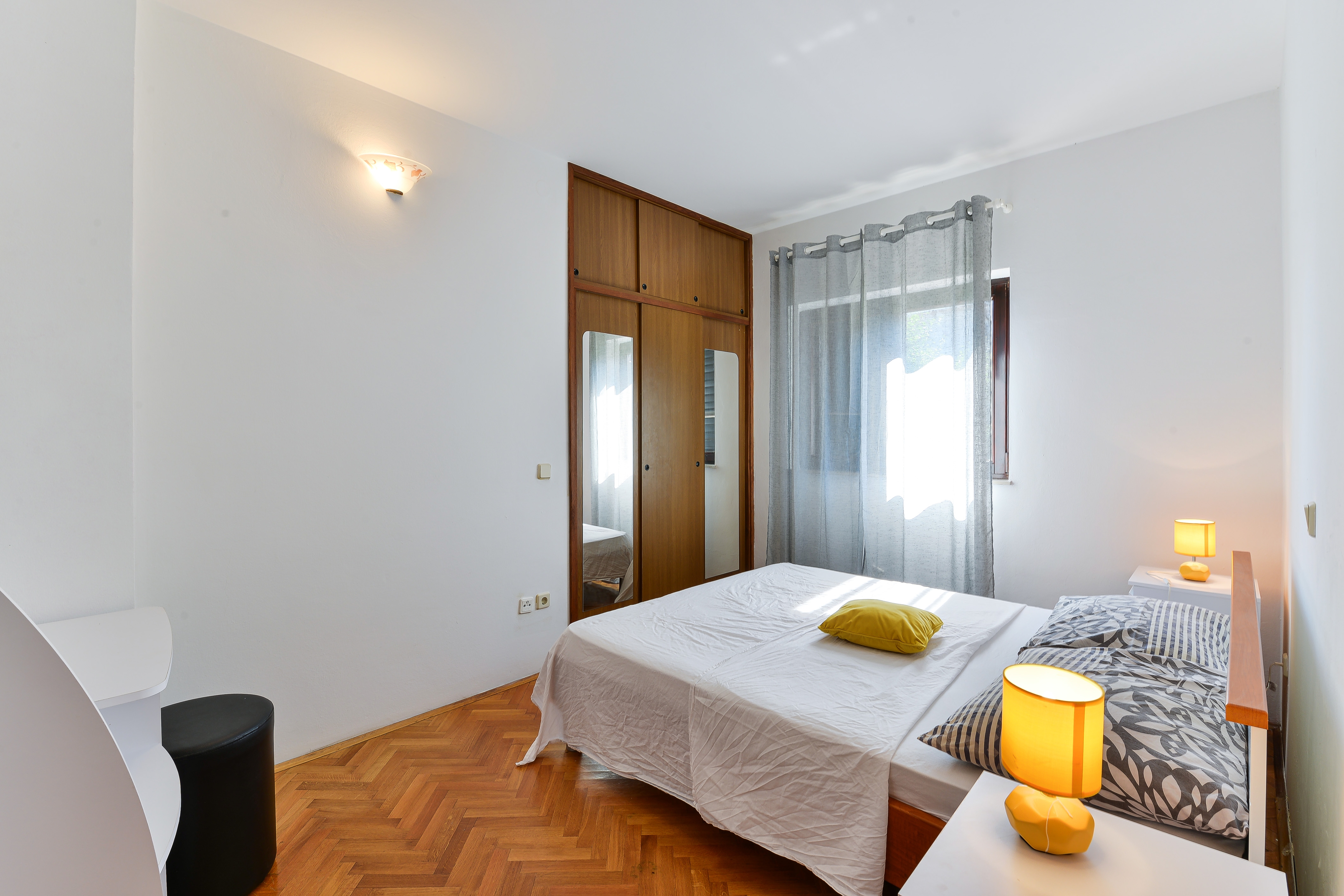 Two bedroom apartment with terrace Privlaka, Zadar  A-c