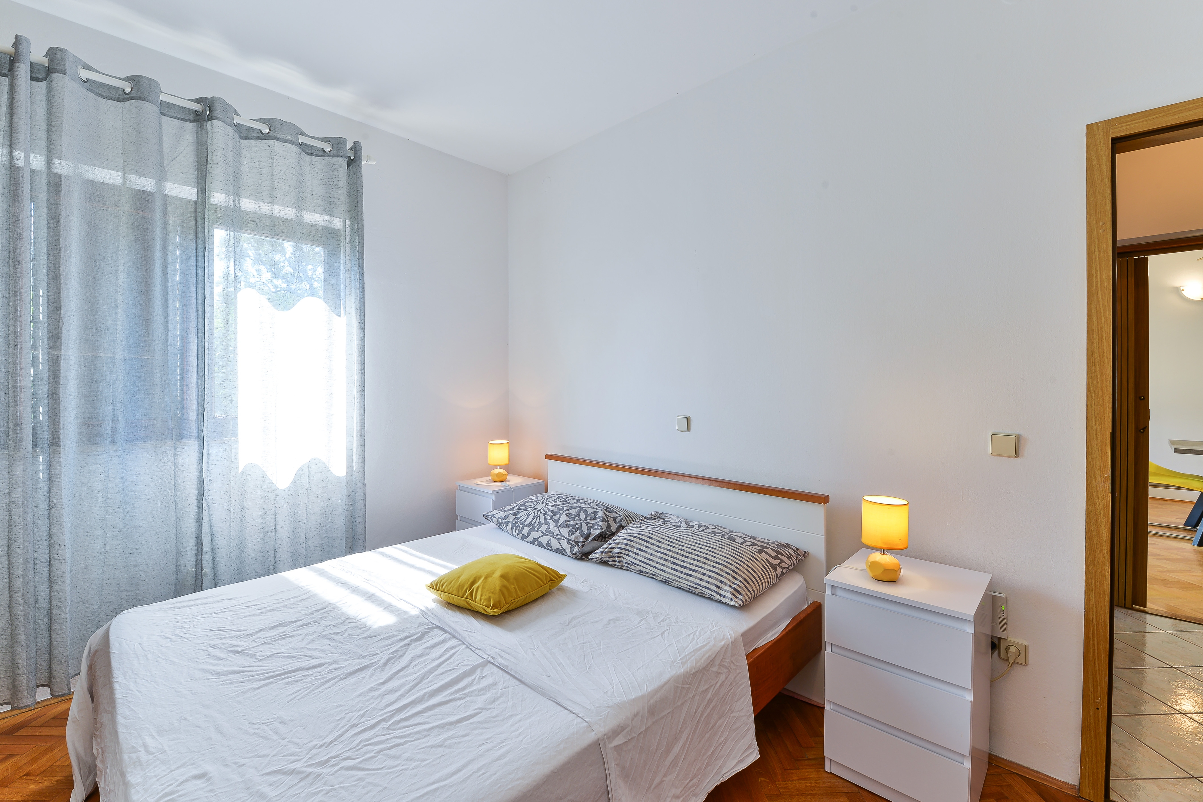 Two bedroom apartment with terrace Privlaka, Zadar  A-c