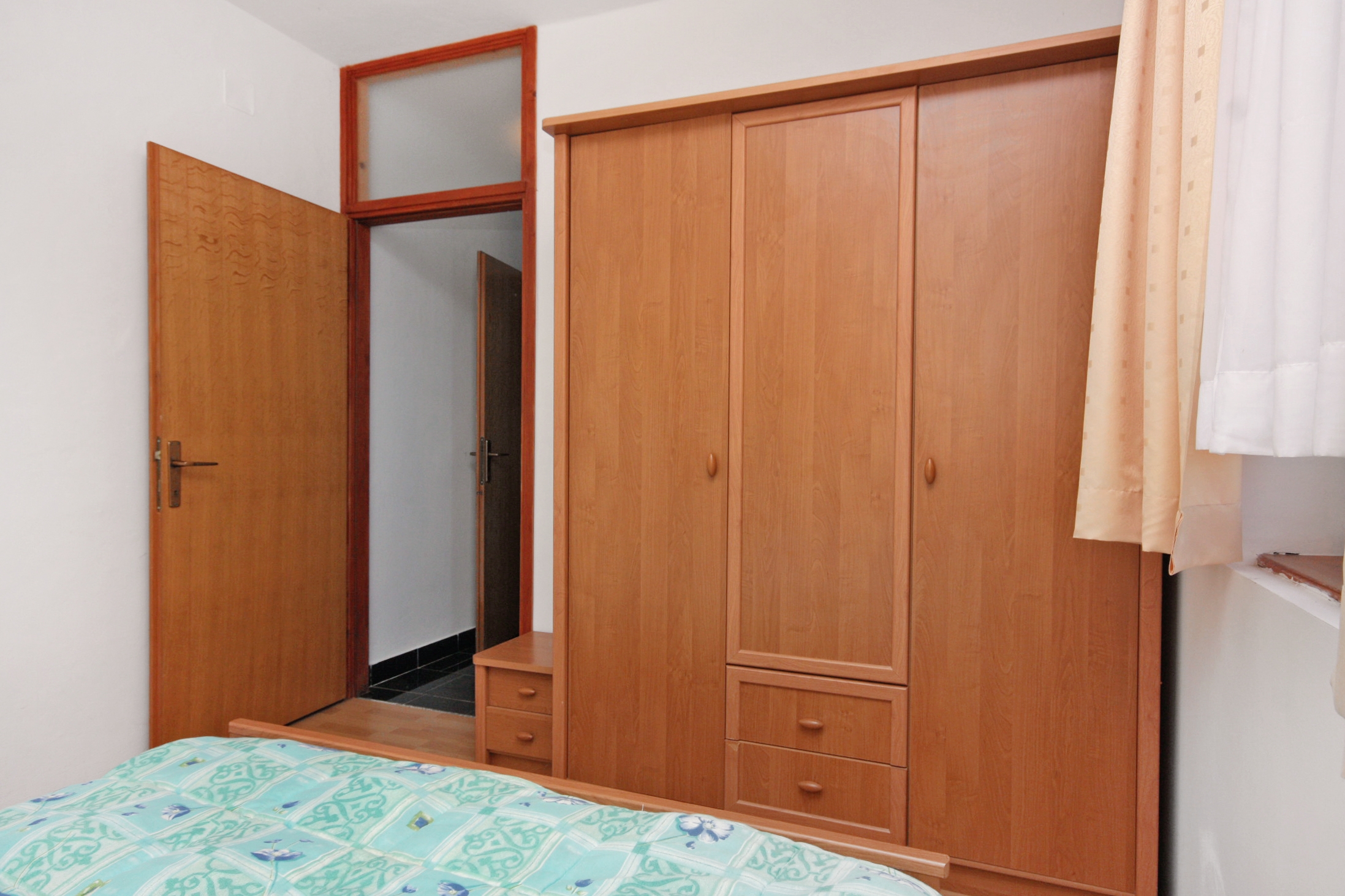 Jednosobni apartman uz plažu Ražanac, Zadar  A-c