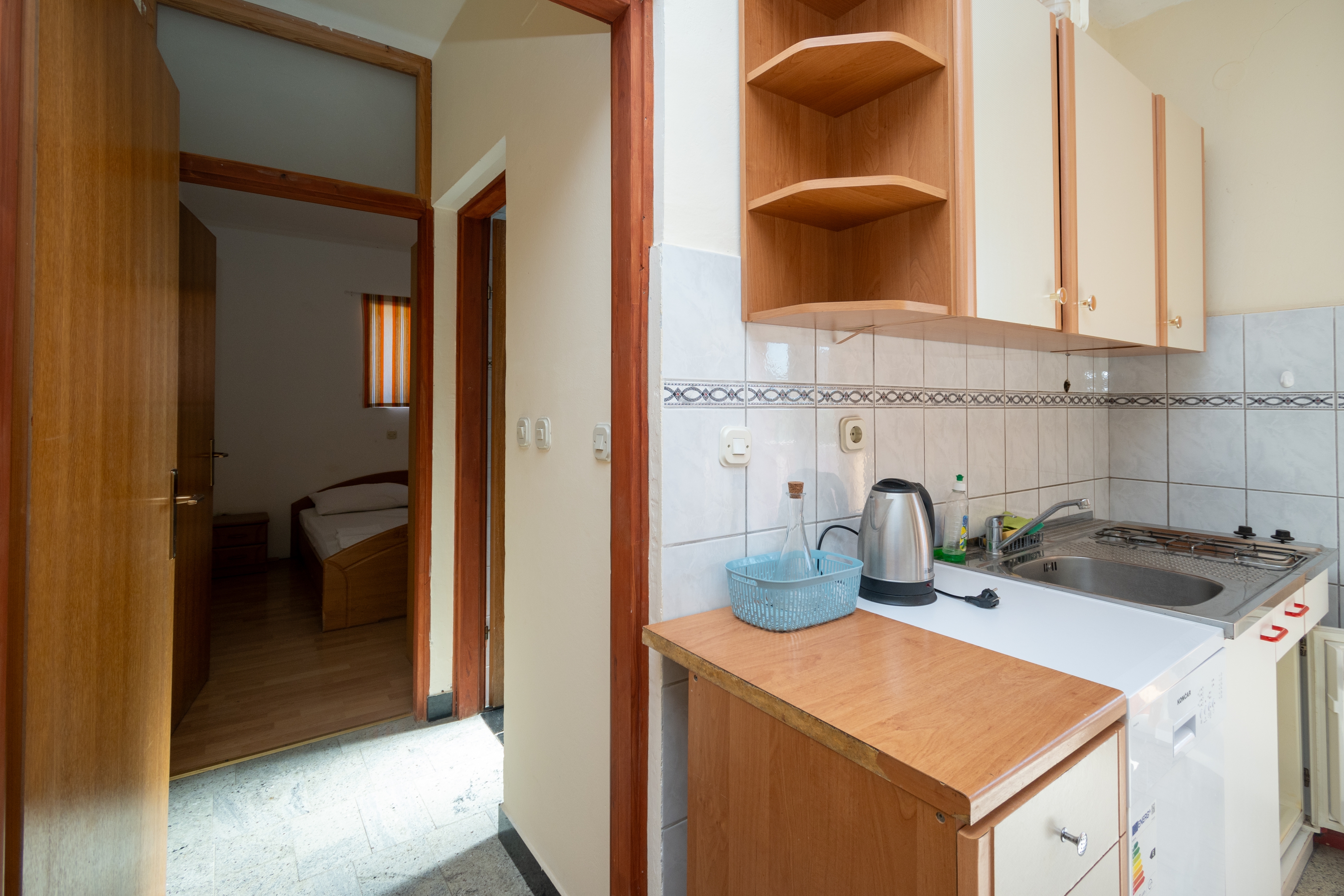 Jednosobni apartman uz plažu Ražanac, Zadar  A-d