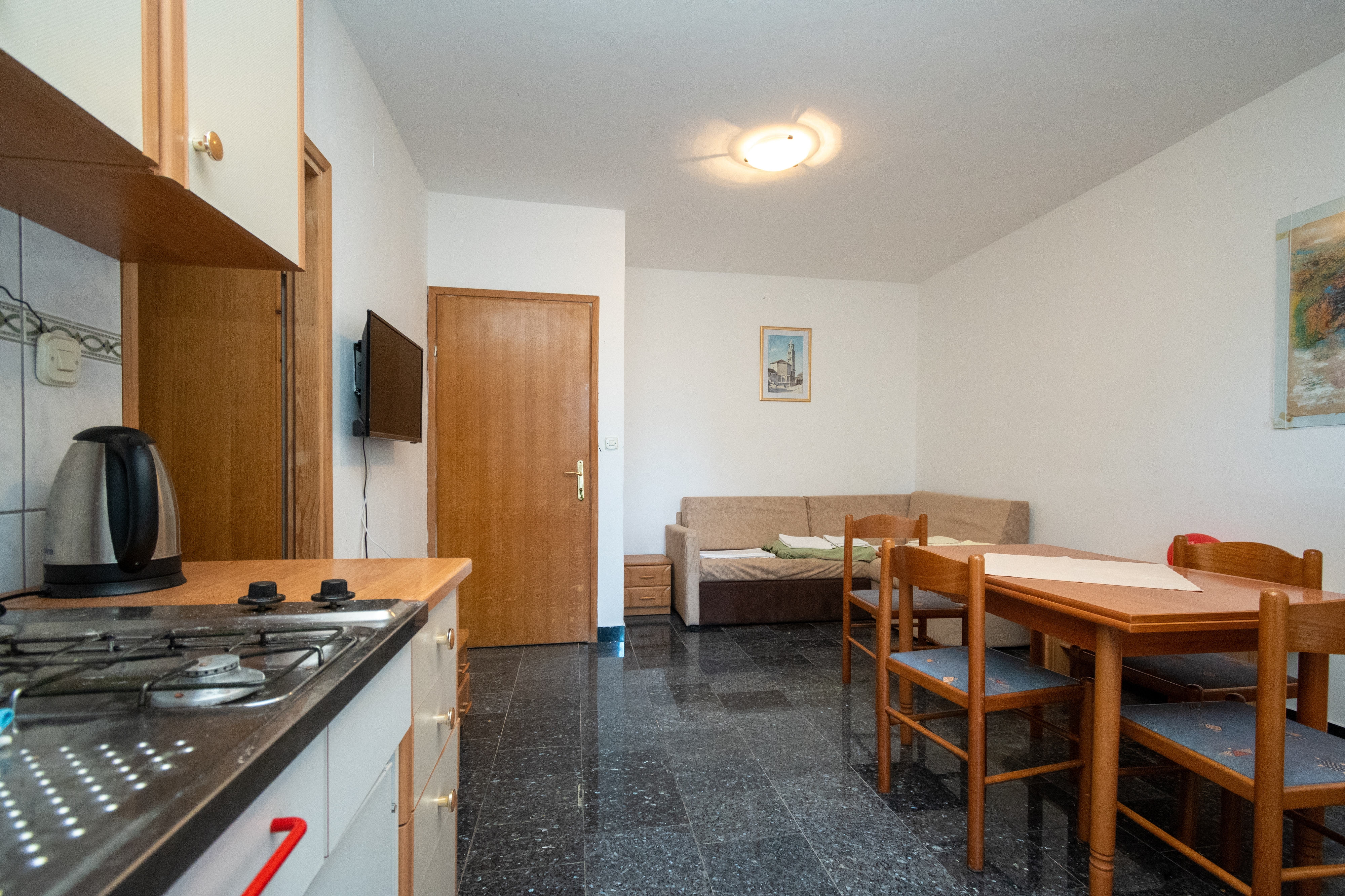 Two bedroom apartment near beach Ražanac, Zadar (A-5766-g)