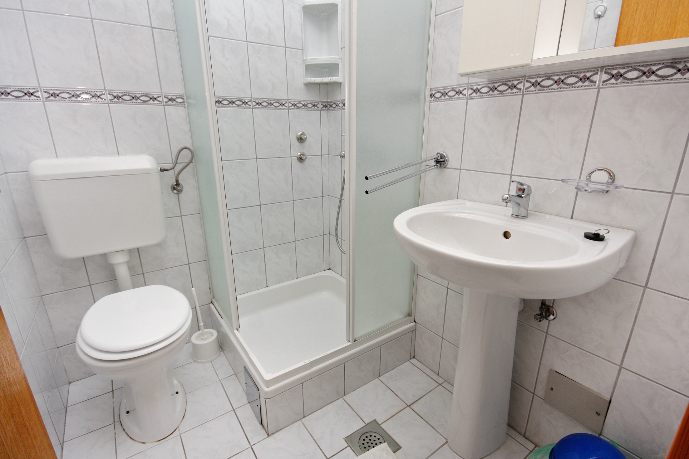 Two bedroom apartment near beach Ražanac, Zadar (A-5766-h)