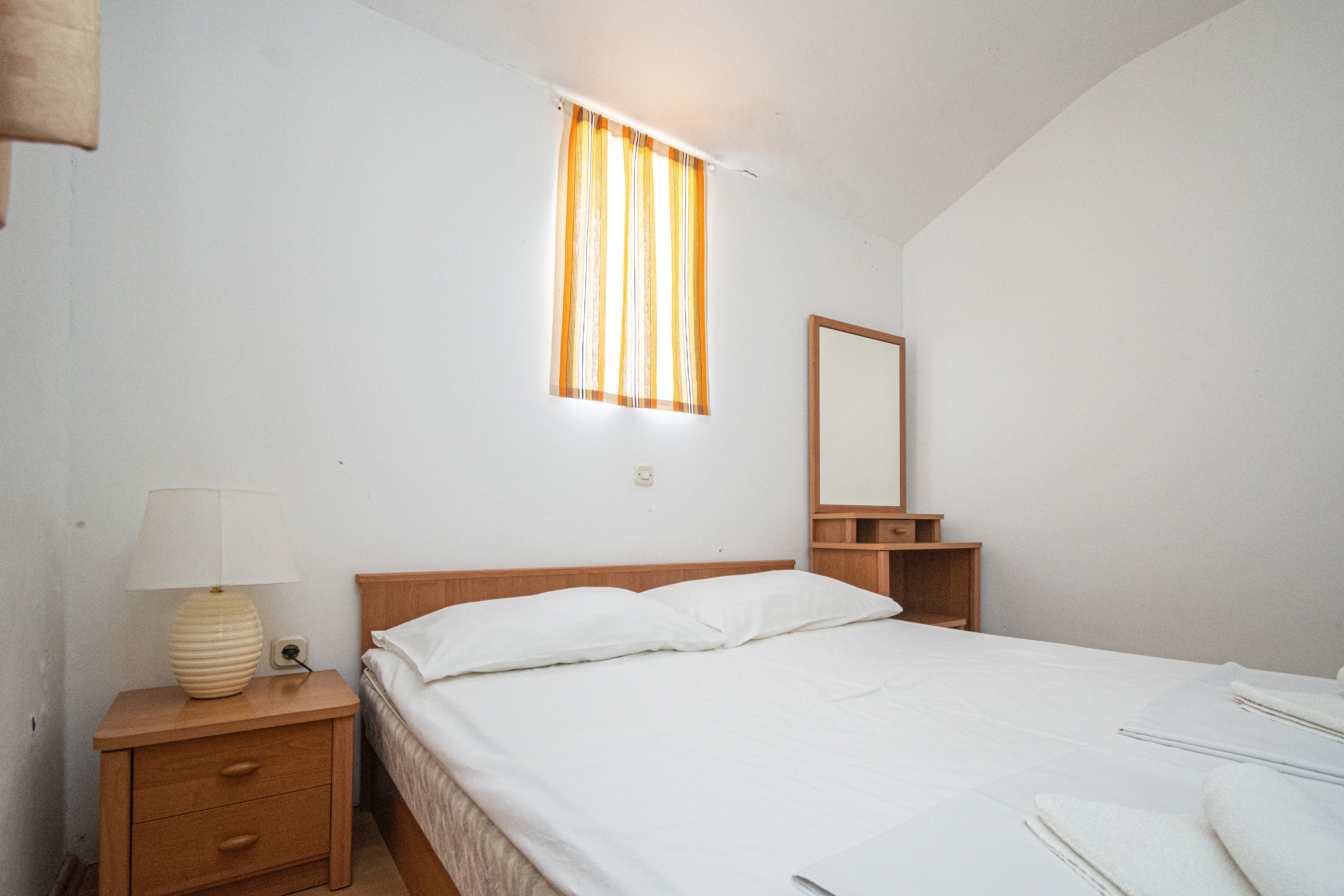One bedroom apartment near beach Ražanac, Zadar  A-i