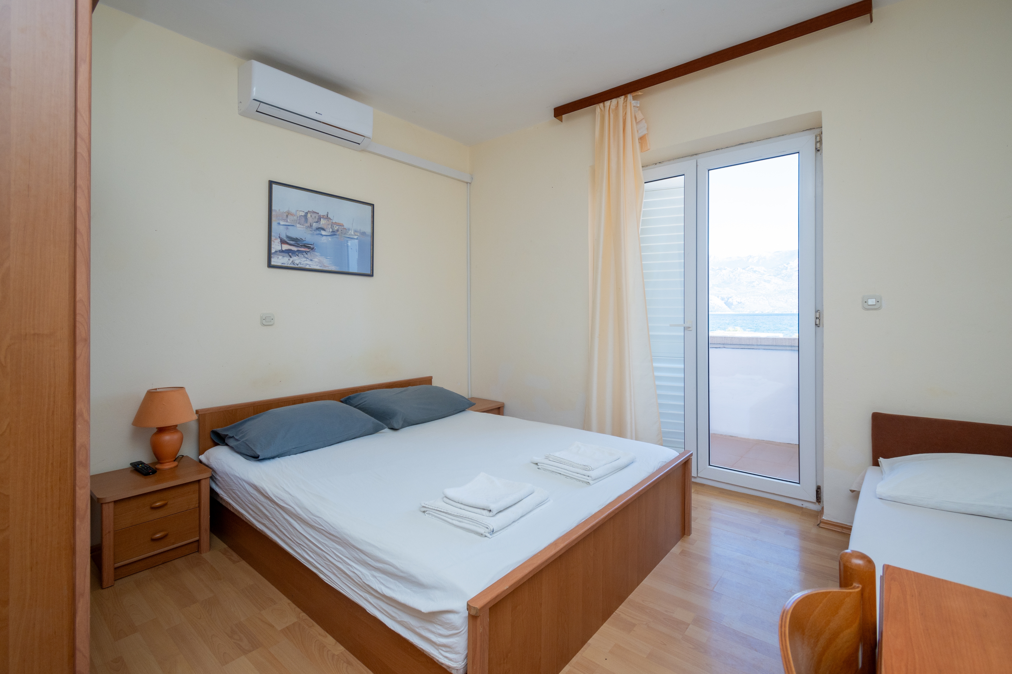 Studio flat near beach Ražanac, Zadar (AS-5766-a) Studio flat near beach Ražanac, Zadar (AS-5766-a)