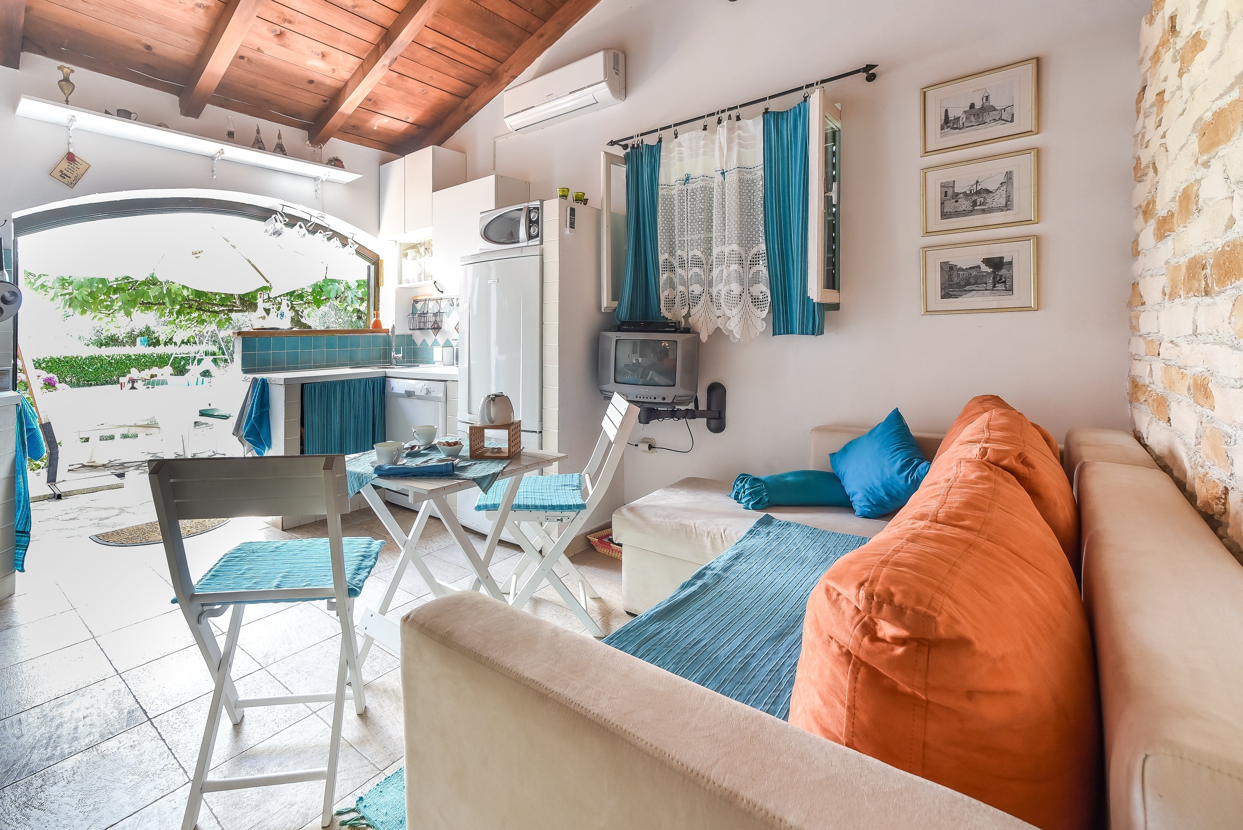 Studio flat with terrace Sukošan, Zadar (AS-5772-a)