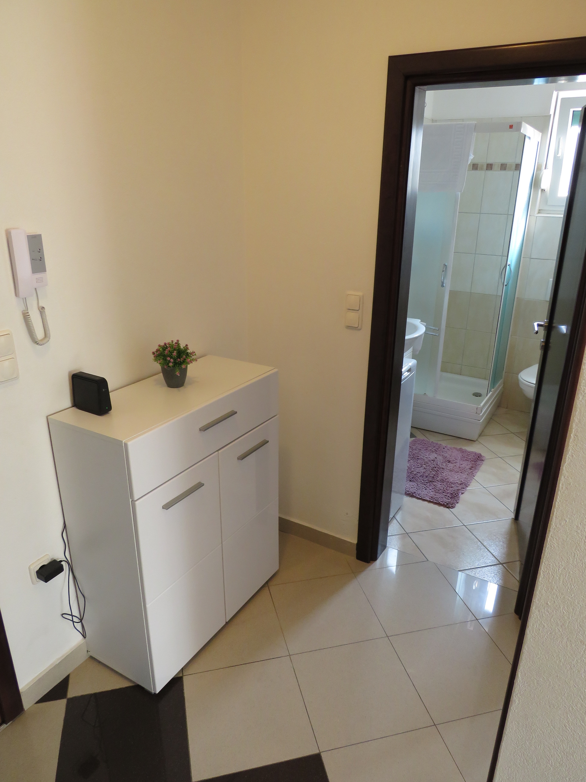 Two bedroom apartment with terrace and sea view Zadar - Diklo, Zadar  A-d