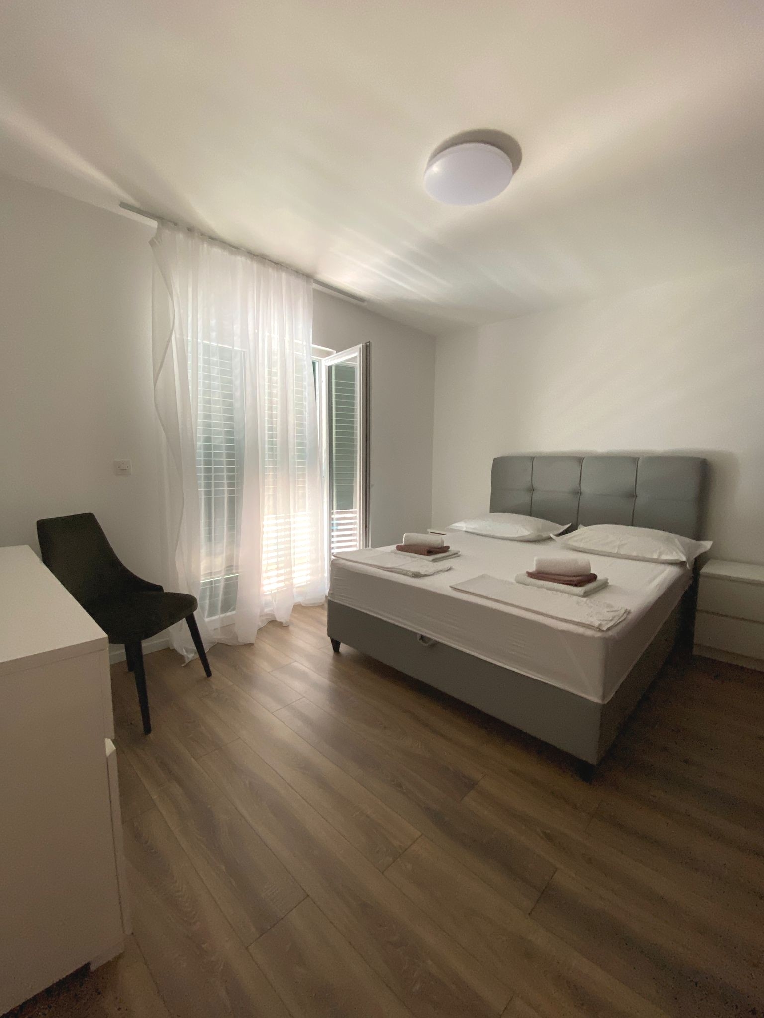 Four bedroom apartment near beach Sućuraj, Hvar  A-a