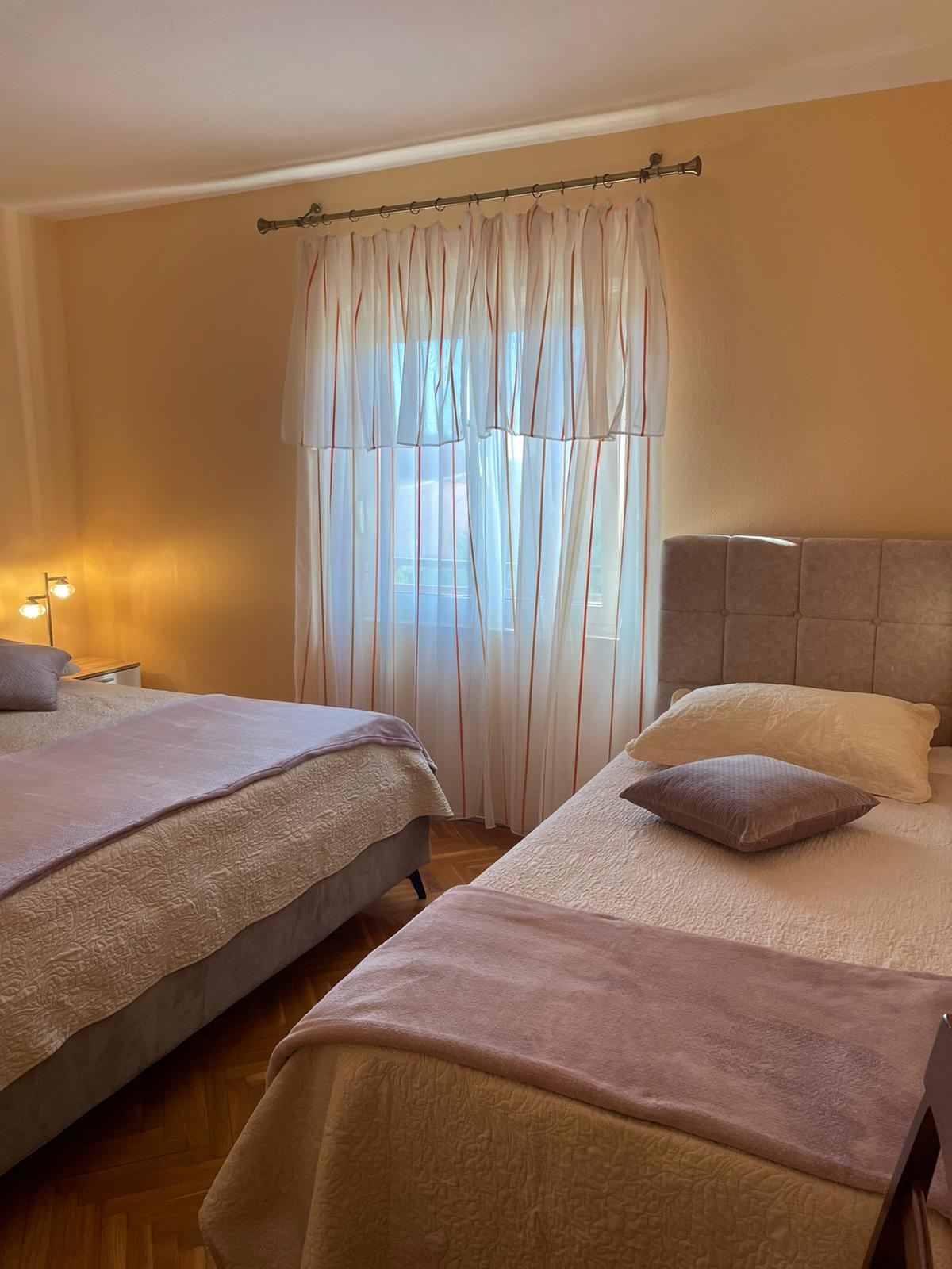 One bedroom apartment with balcony and sea view Bibinje, Zadar  A-a