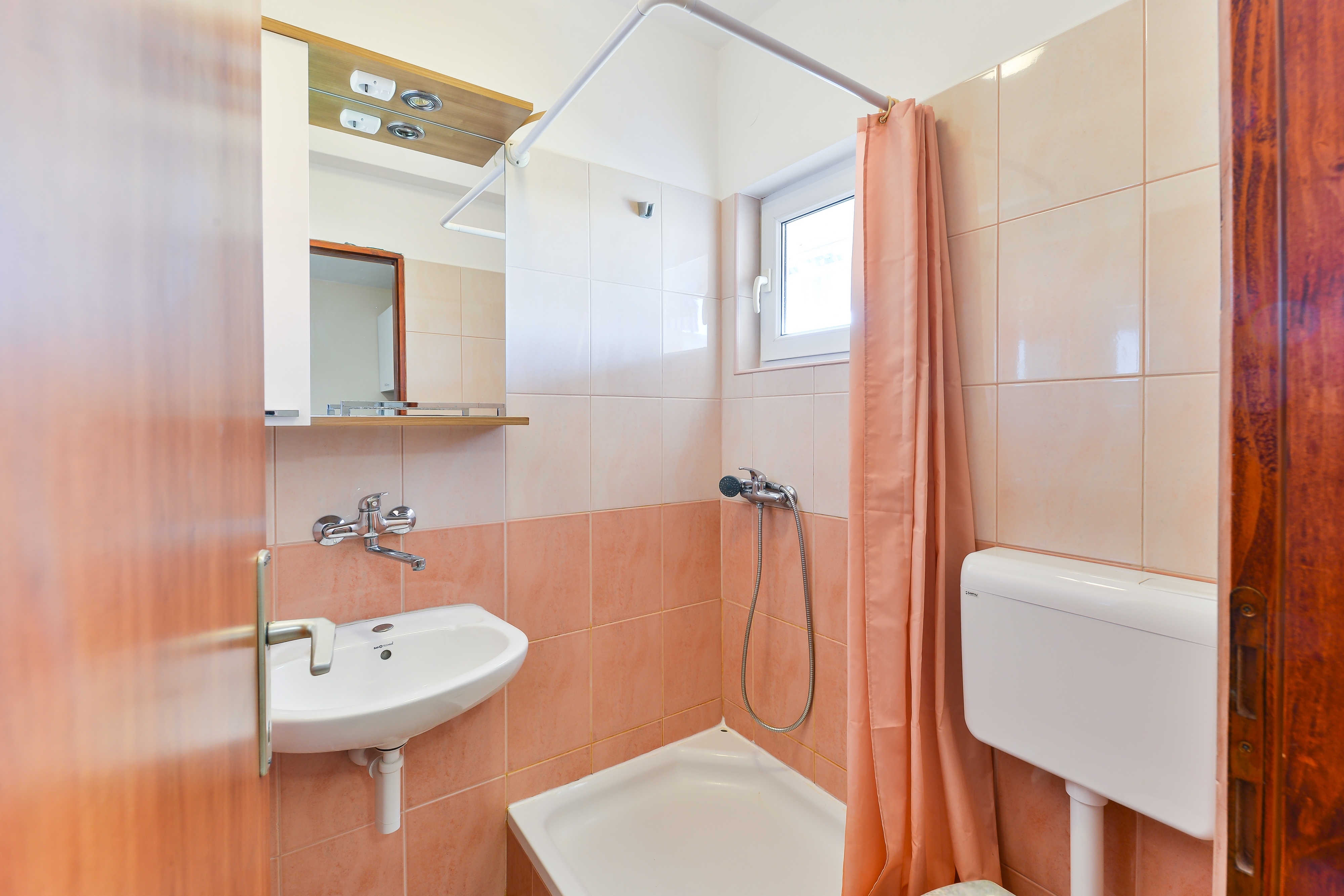 One bedroom apartment with balcony and sea view Bibinje, Zadar  A-b