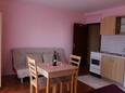 Bibinje, Comedor in the studio-apartment, WiFi.