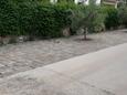 Parking lot Bibinje, Zadar, Parking lot 5786 - Apartments near sea with pebble beach.