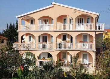 Property Sabunike, Zadar, Property 5789 - Apartments with pebble beach.
