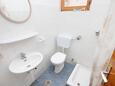 Bathroom 2 Vrsi - Mulo, Bathroom 2 in the apartment, (pet friendly) and WiFi.