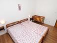 Vrsi - Mulo, Bedroom 2 in the apartment, (pet friendly) and WiFi.