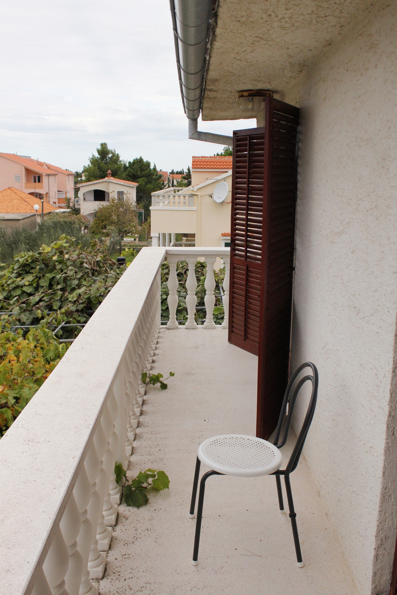 Four bedroom apartment with terrace and sea view Vrsi - Mulo, Zadar  A-a