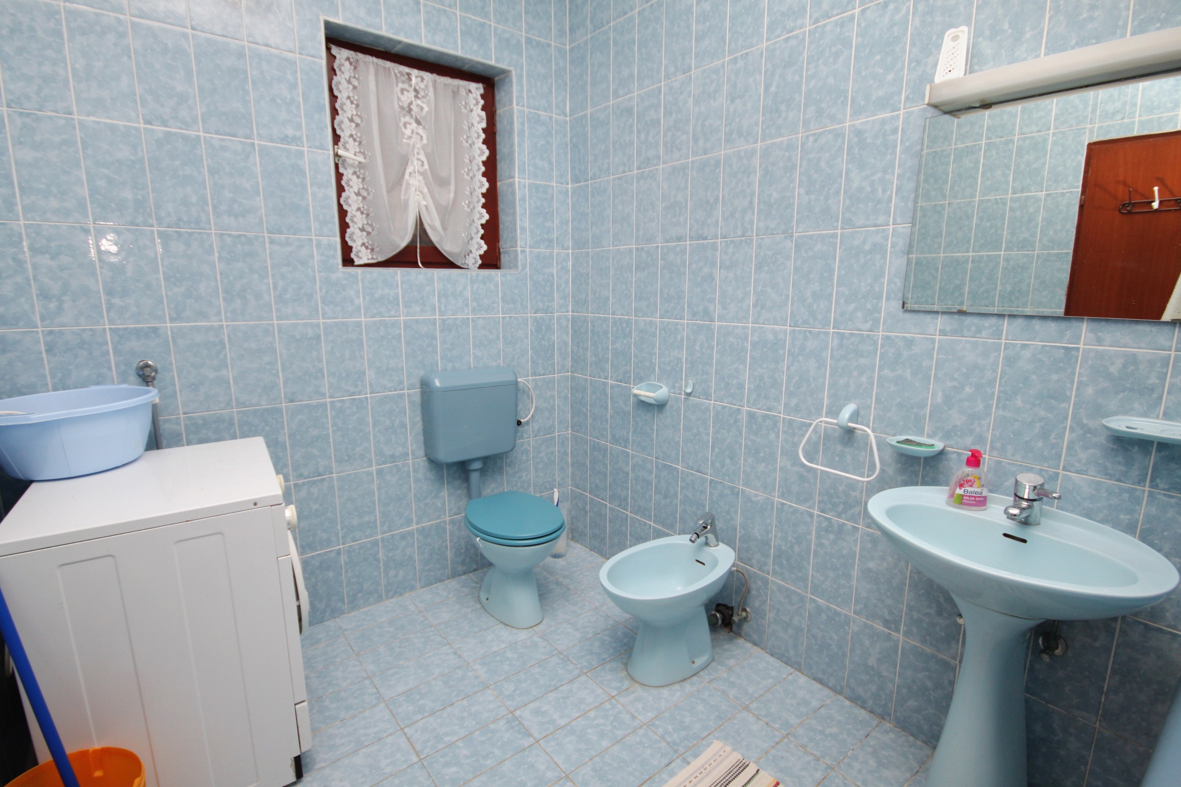 Four bedroom apartment with terrace and sea view Vrsi - Mulo, Zadar  A-a