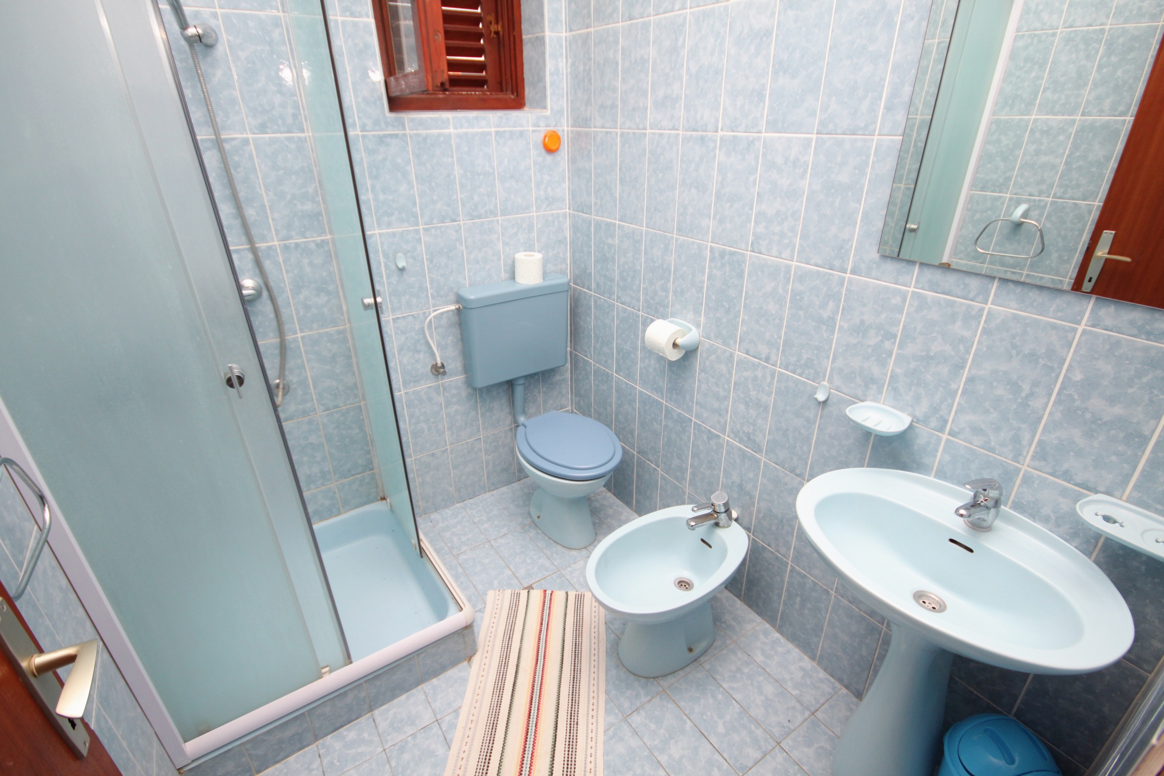Four bedroom apartment with terrace and sea view Vrsi - Mulo, Zadar  A-a