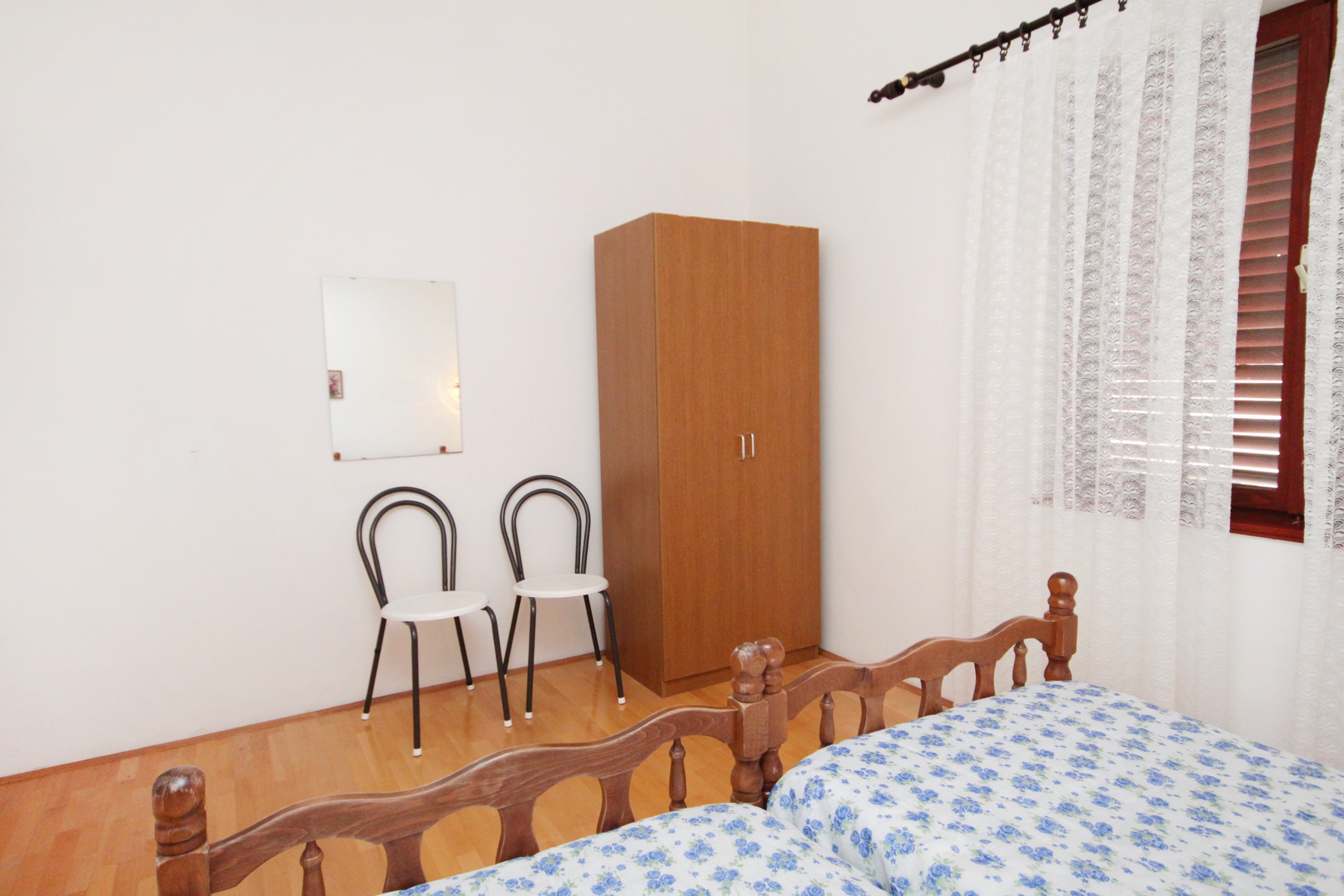 Four bedroom apartment with terrace and sea view Vrsi - Mulo, Zadar  A-a