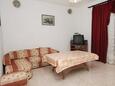 Vrsi - Mulo, Sala de estar in the apartment, (pet friendly) y WiFi.