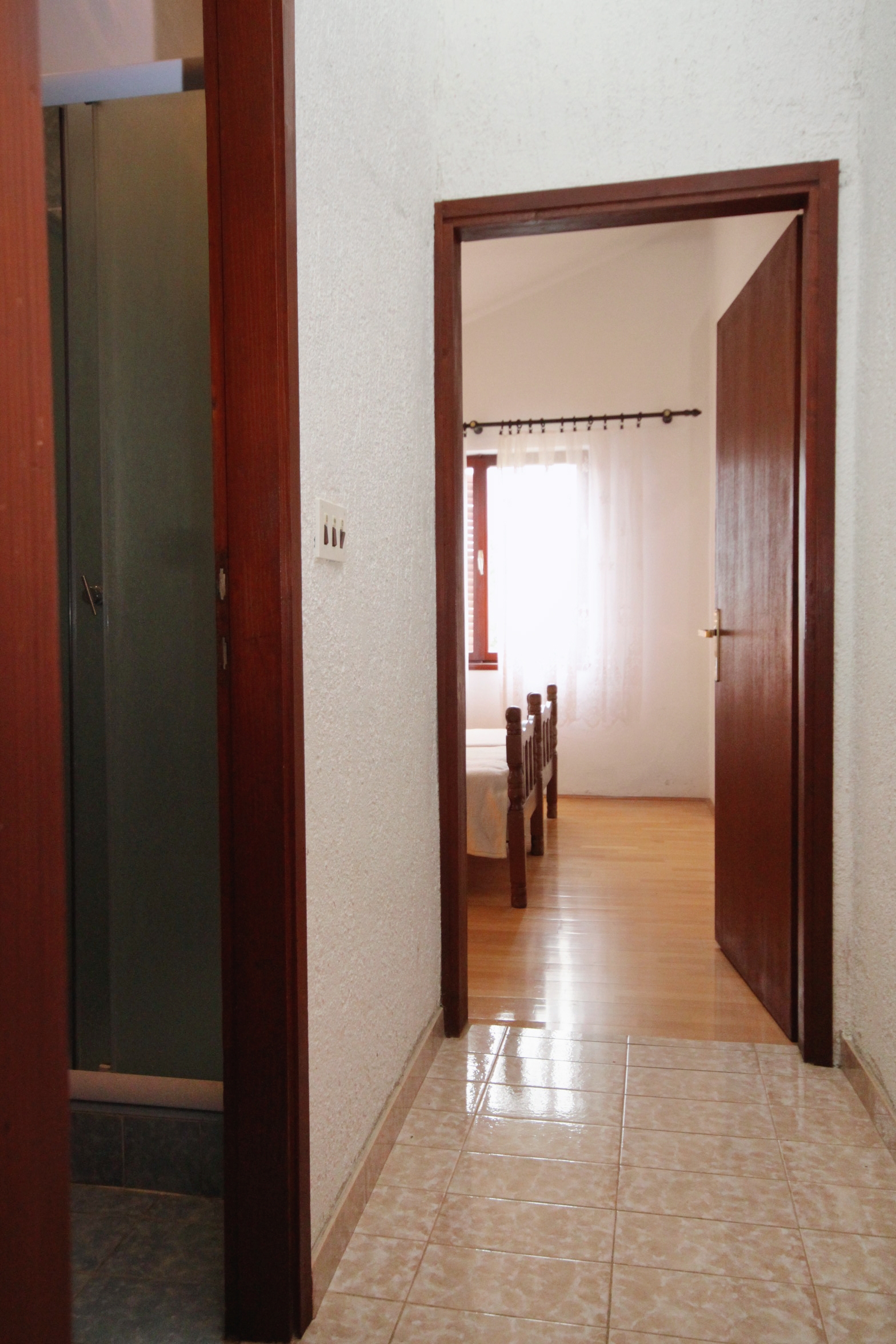 Four bedroom apartment with terrace and sea view Vrsi - Mulo, Zadar  A-b