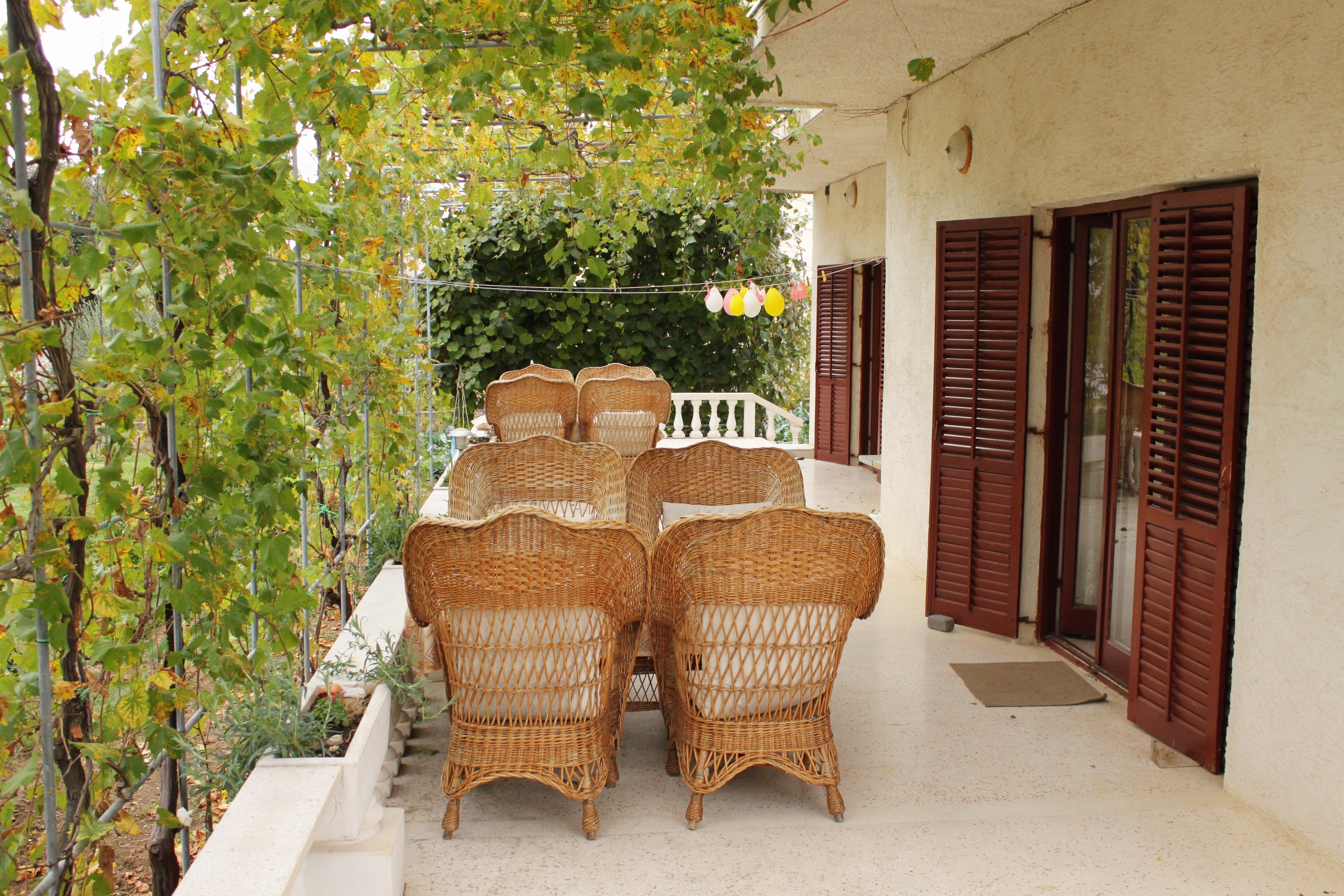 Four bedroom apartment with terrace and sea view Vrsi - Mulo, Zadar  A-b
