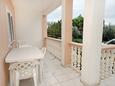 Vrsi - Mulo, Terrace in the apartment, WiFi.