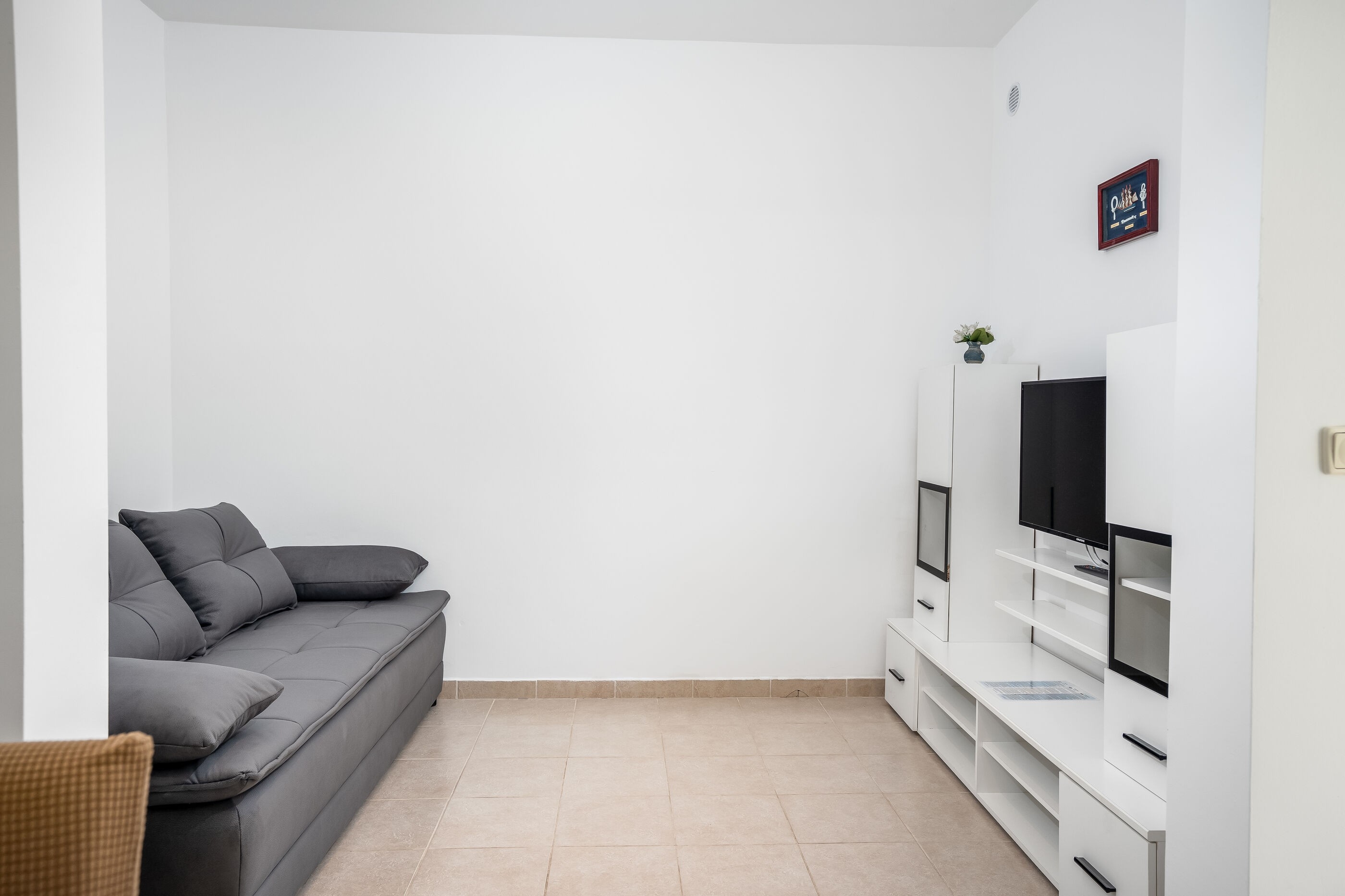 One bedroom apartment with terrace Nin, Zadar (A-5797-c) One bedroom apartment with terrace Nin, Zadar (A-5797-c)