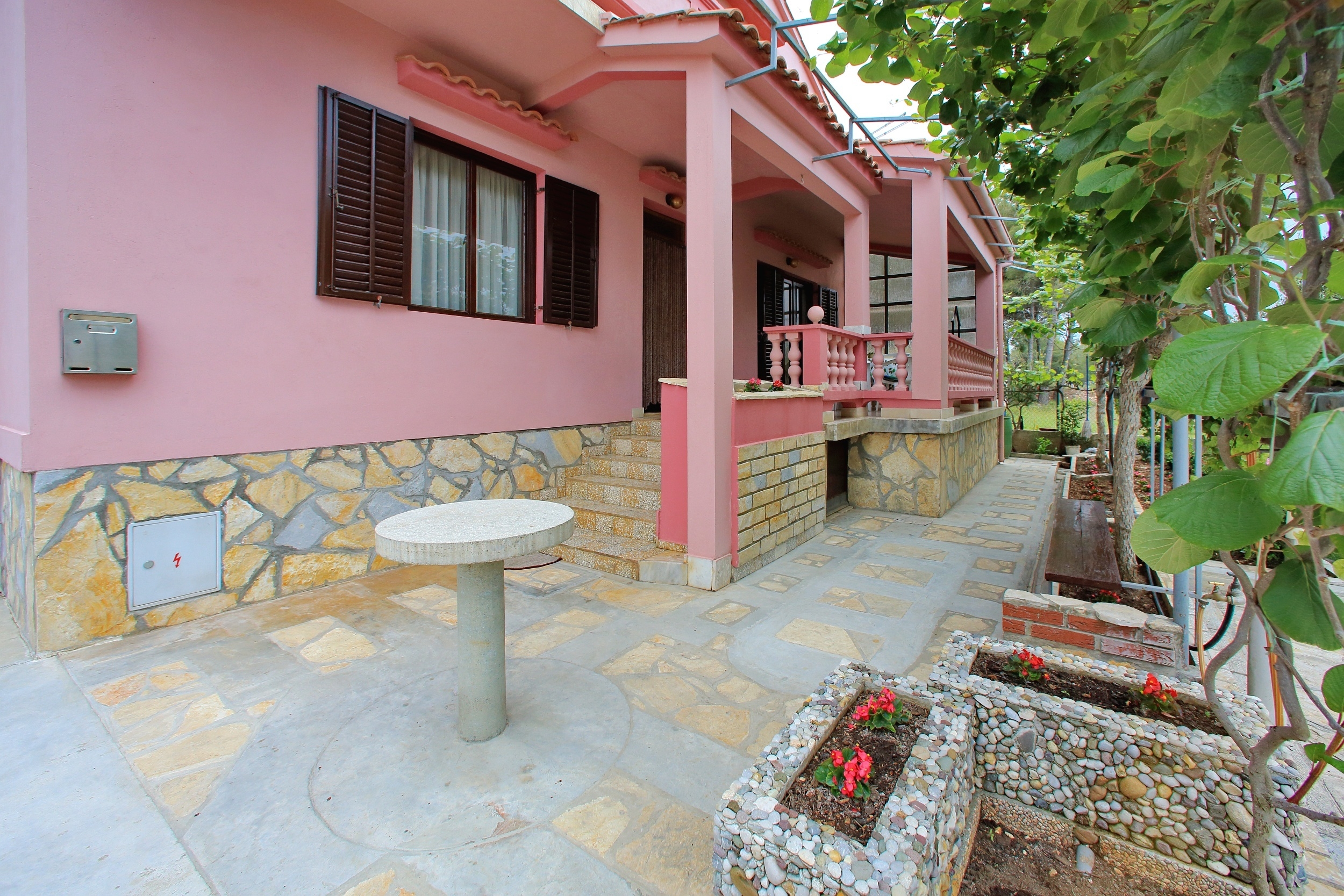 Two bedroom apartment with terrace Bibinje, Zadar  A-b