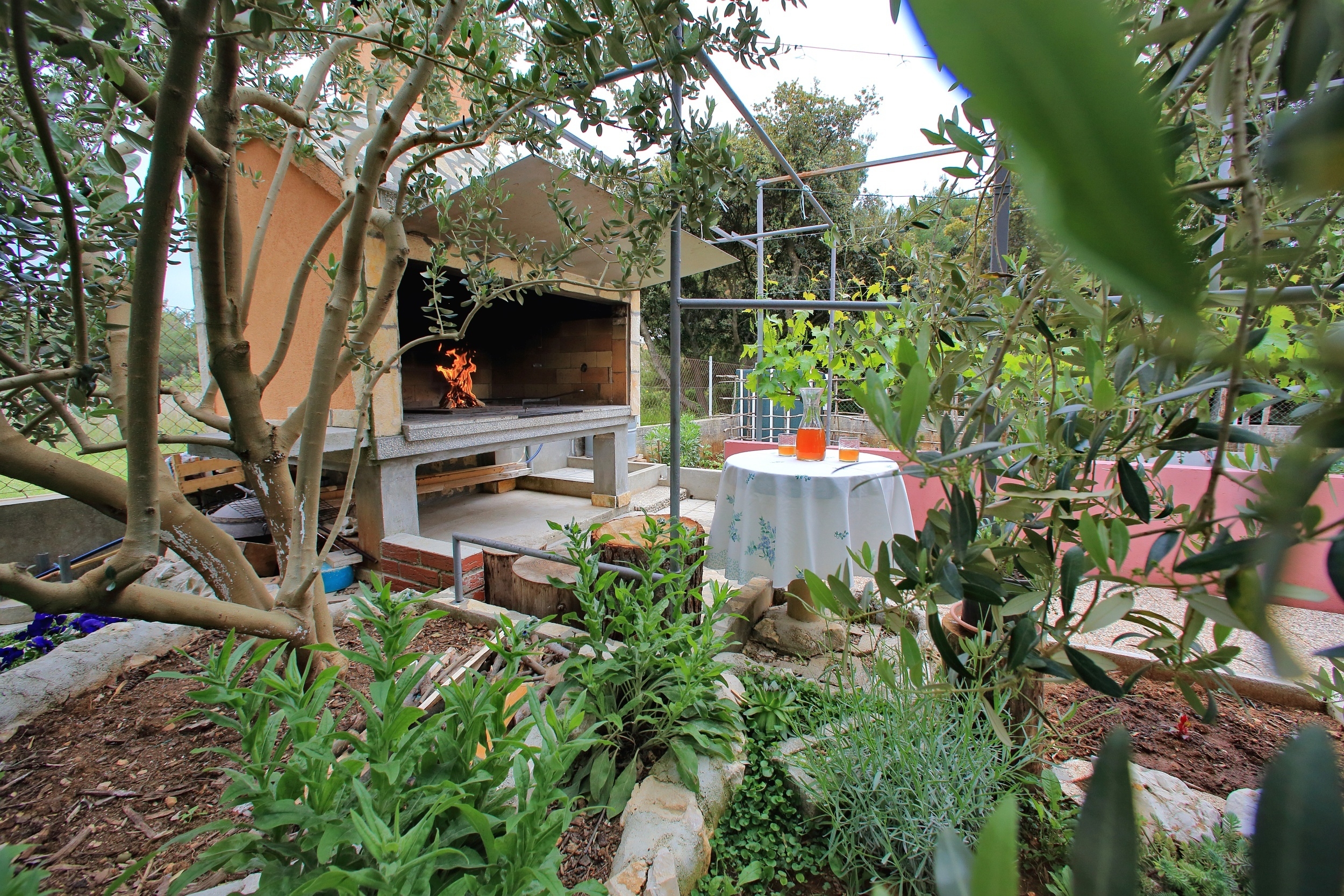 Two bedroom apartment with terrace Bibinje, Zadar  A-b