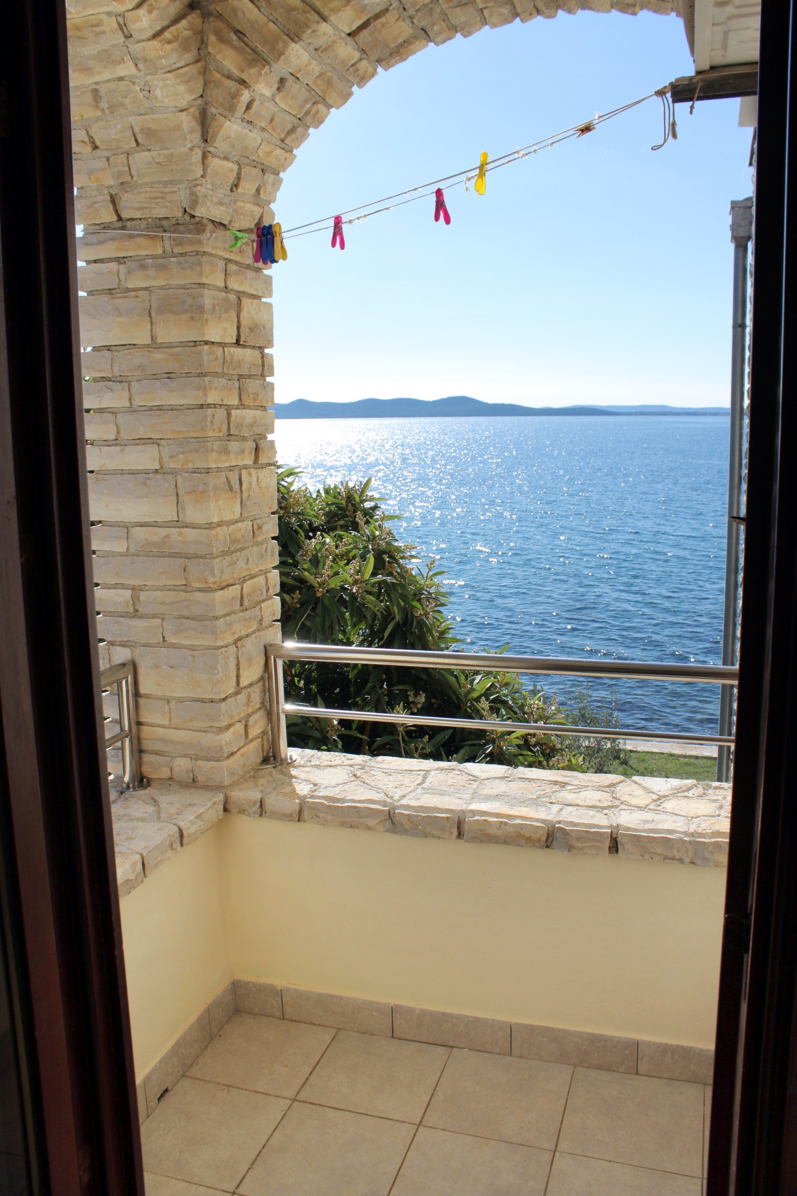 One bedroom apartment near beach Kožino, Zadar  A-c