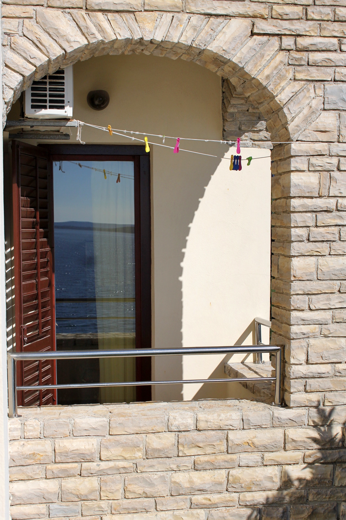 One bedroom apartment near beach Kožino, Zadar  A-c