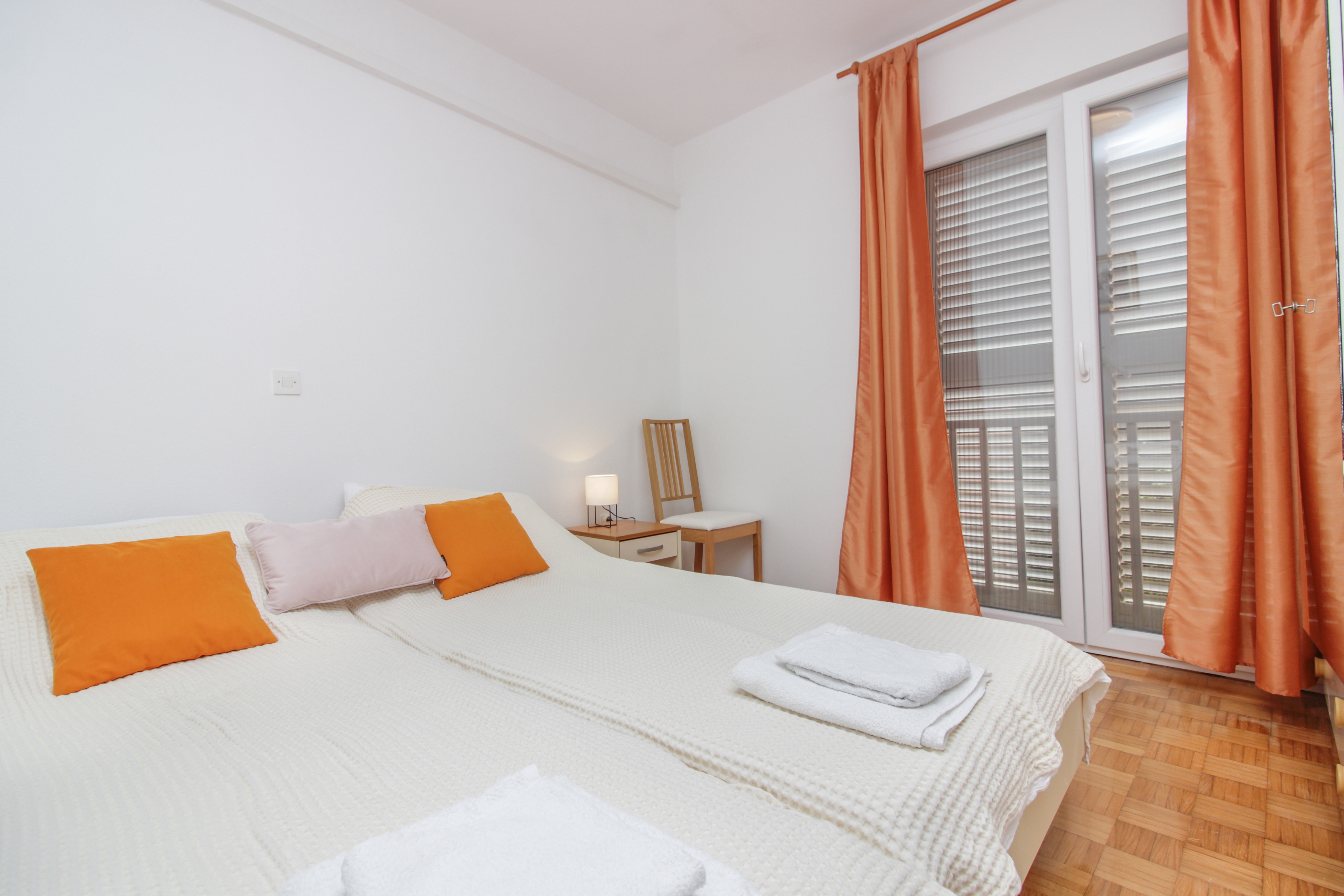 Jednosobni apartman s terasom i pogledom na more Nin, Zadar  A-b