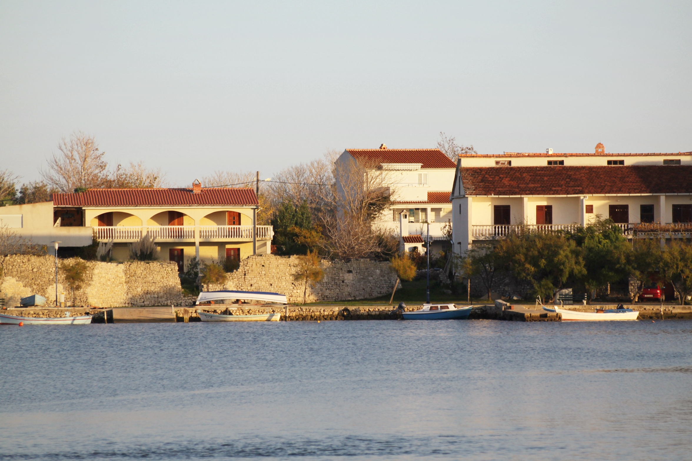 Jednosobni apartman s terasom i pogledom na more Nin, Zadar  A-b