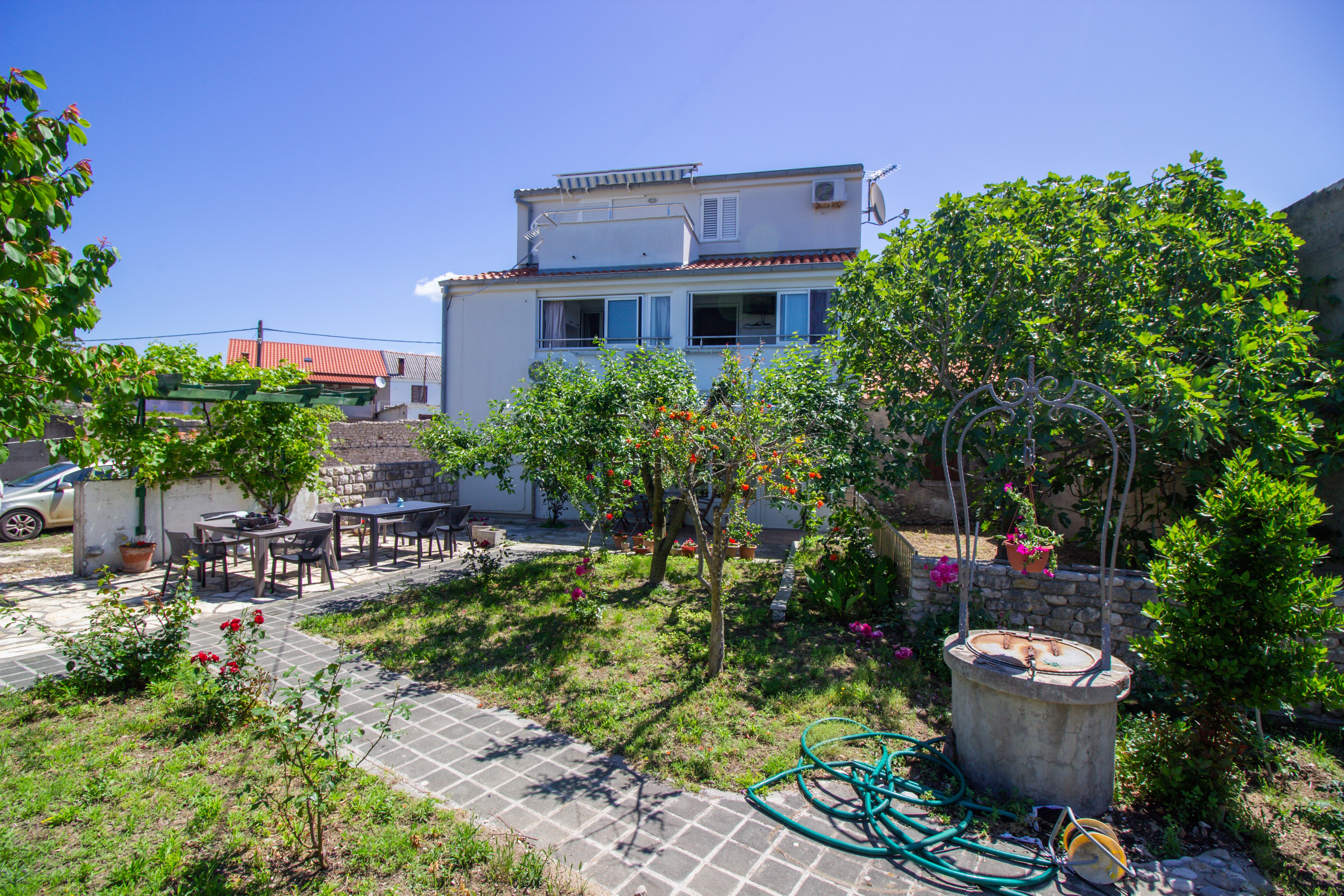 Jednosobni apartman s terasom i pogledom na more Nin, Zadar  A-b