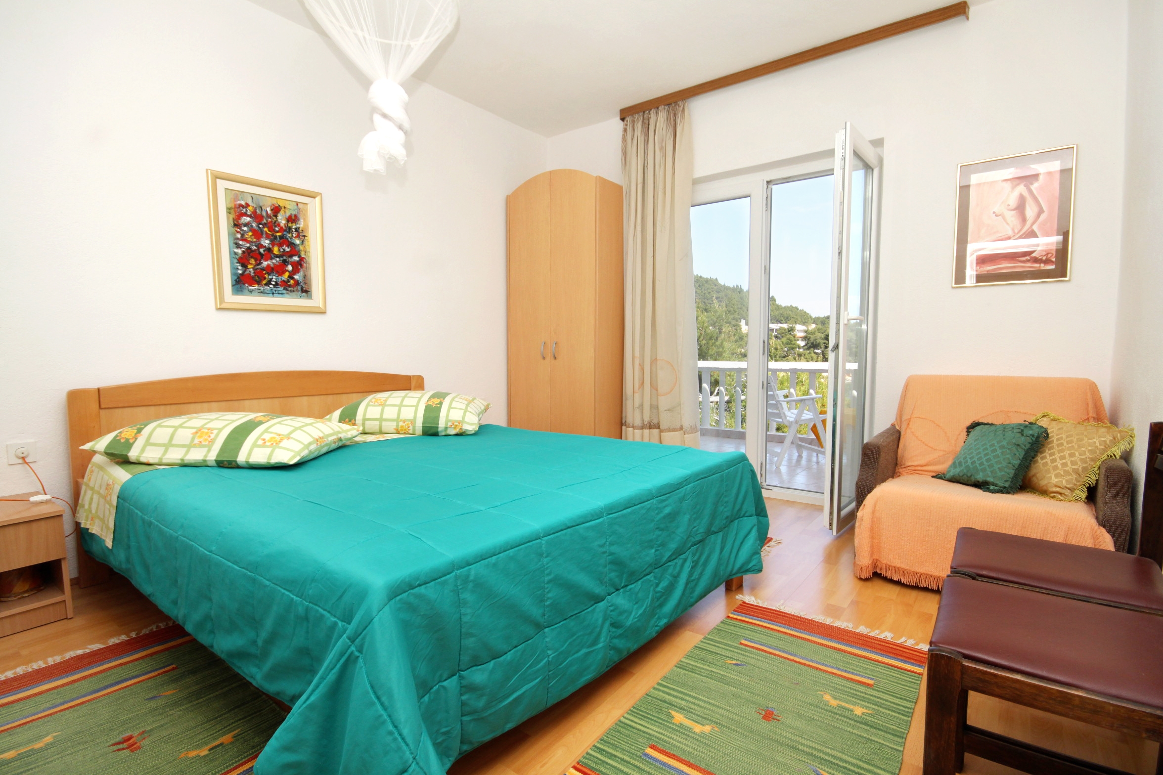Four bedroom apartment with terrace and sea view Cove Torac, Hvar  A-a