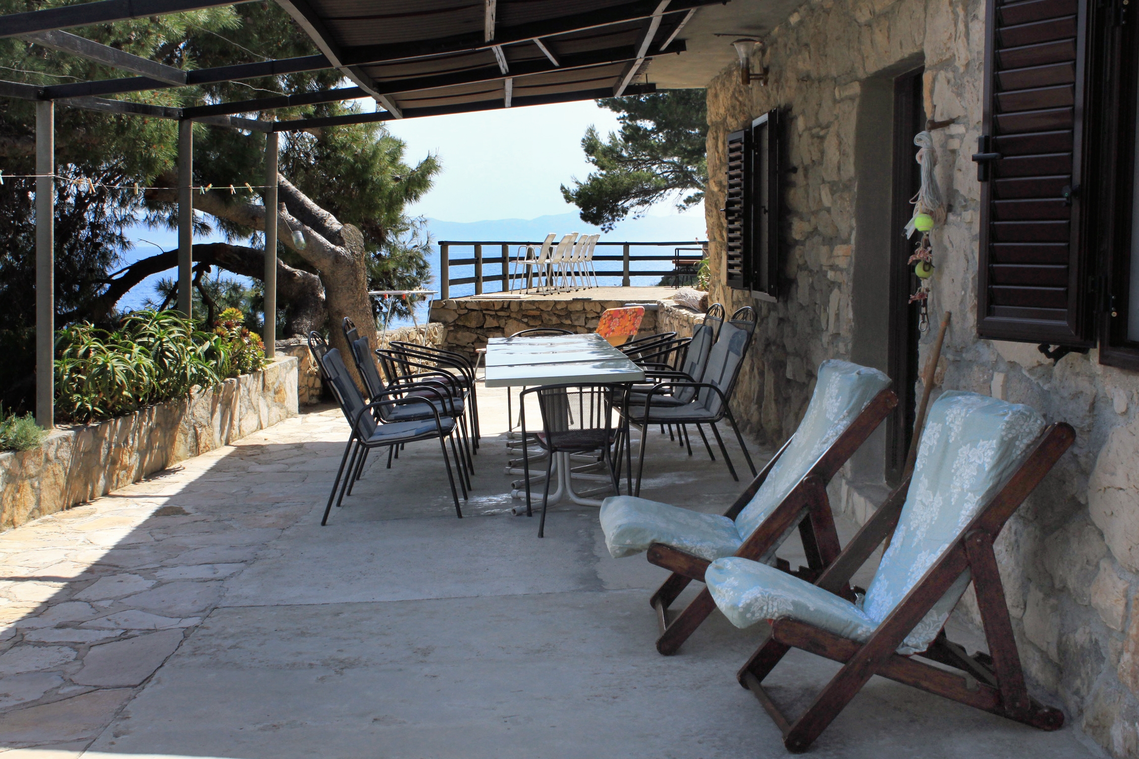 Four bedroom apartment with terrace and sea view Cove Torac, Hvar  A-a