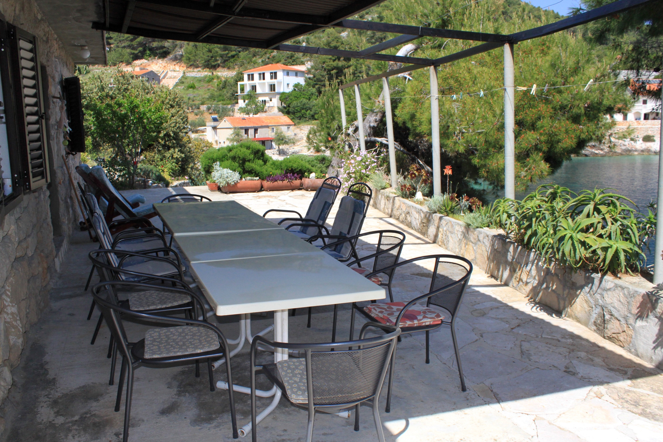 Four bedroom apartment with terrace and sea view Cove Torac, Hvar  A-a