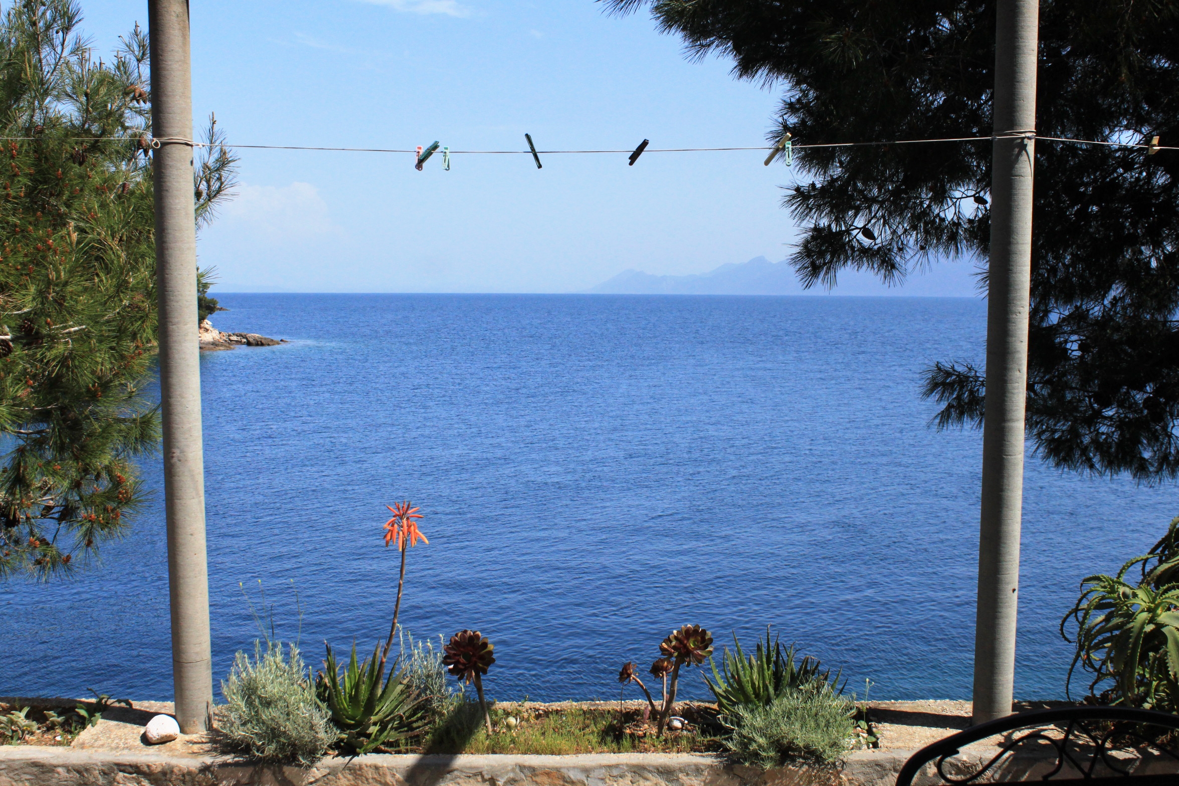 Four bedroom apartment with terrace and sea view Cove Torac, Hvar  A-a
