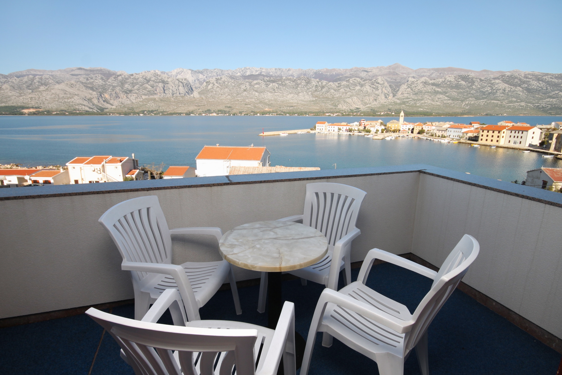 Two bedroom apartment with terrace and sea view Vinjerac, Zadar (A-5811-b) Two bedroom apartment with terrace and sea view Vinjerac, Zadar (A-5811-b)