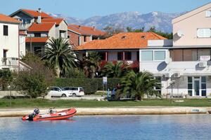 Apartments by the sea Privlaka, Zadar - 5813