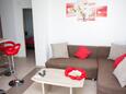 Obývací pokoj Vodice, Obývací pokoj v ubytování typu apartment, s klimatizací, domácí mazlíčci povoleni a WiFi.