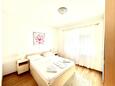 Спальня 2 Sukošan, Спальня 2 в размещении типа apartment, WiFi.
