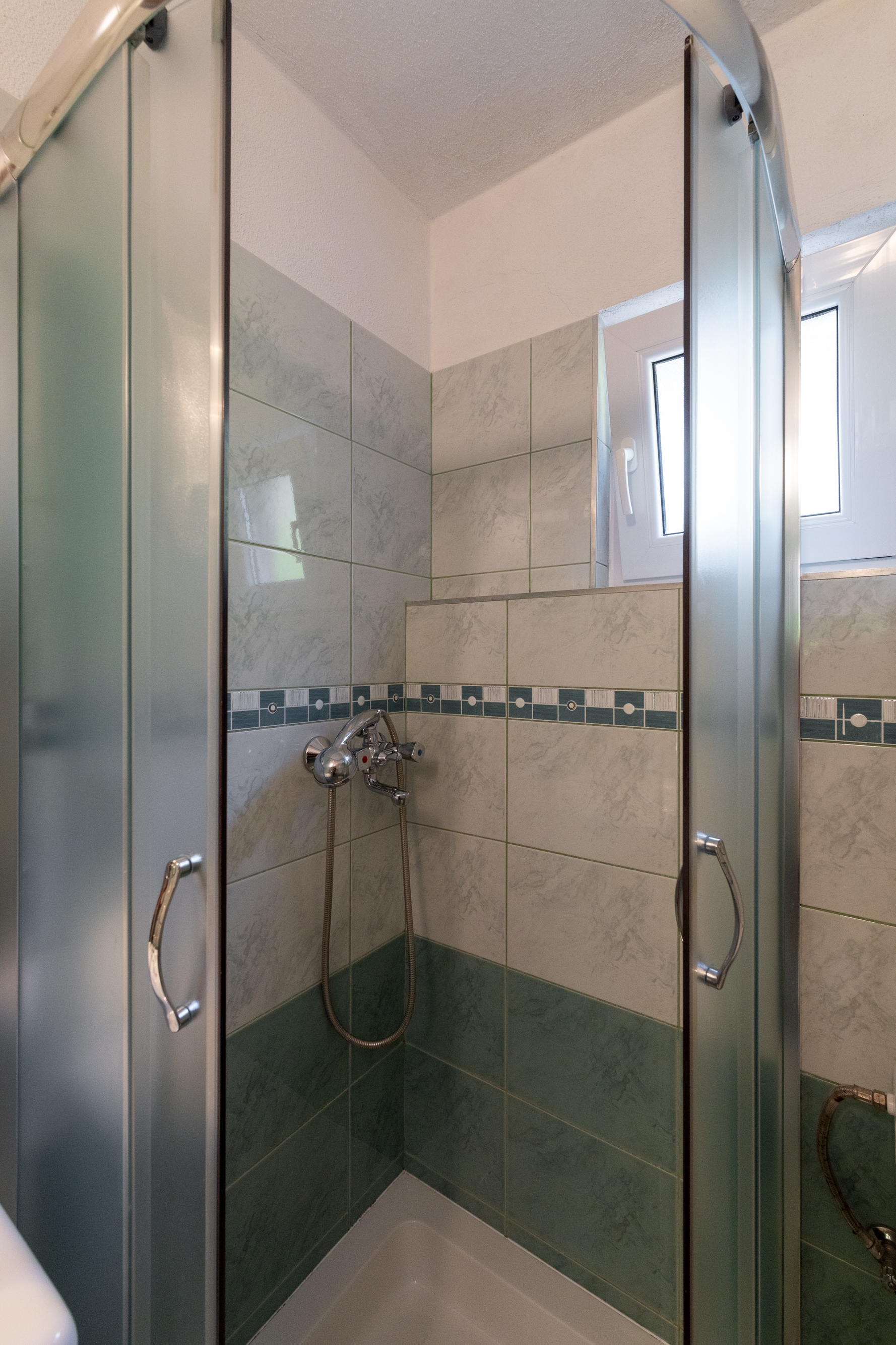 Two bedroom apartment near beach Mudri Dolac, Hvar  A-b